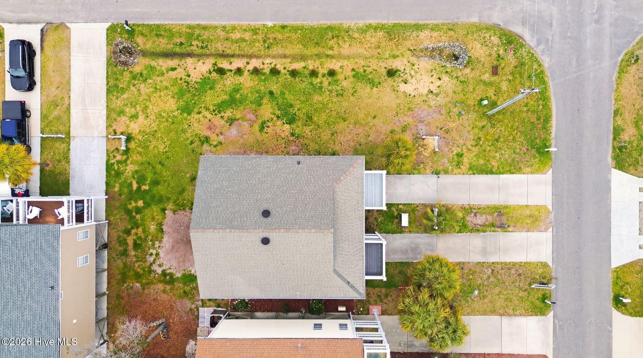 100558229 | Photo 56