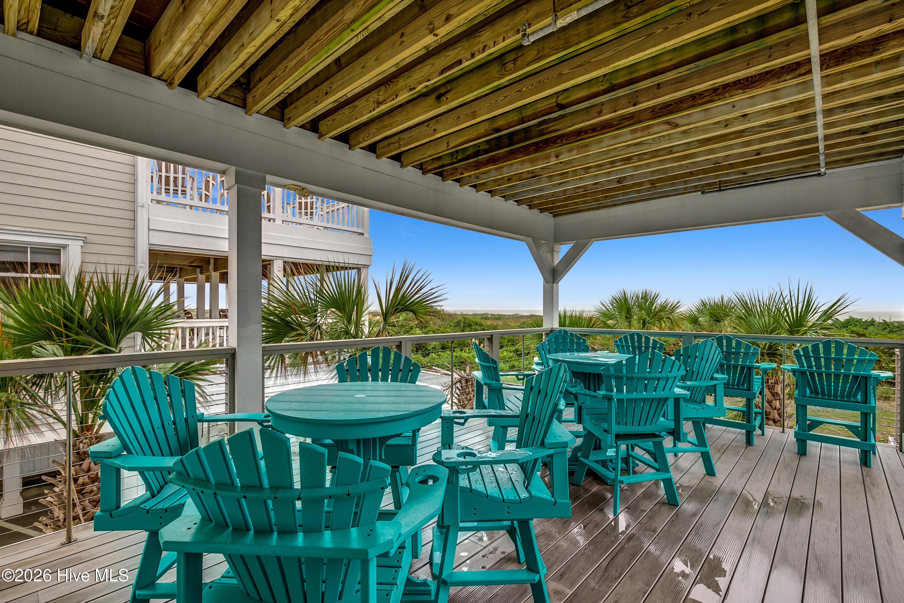 100543615 | Photo 69