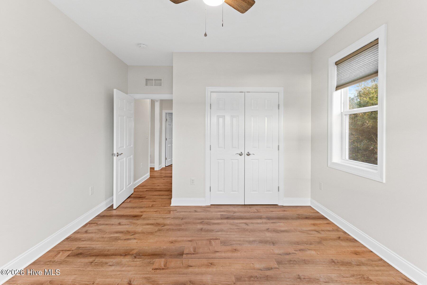 100550718 | Photo 29