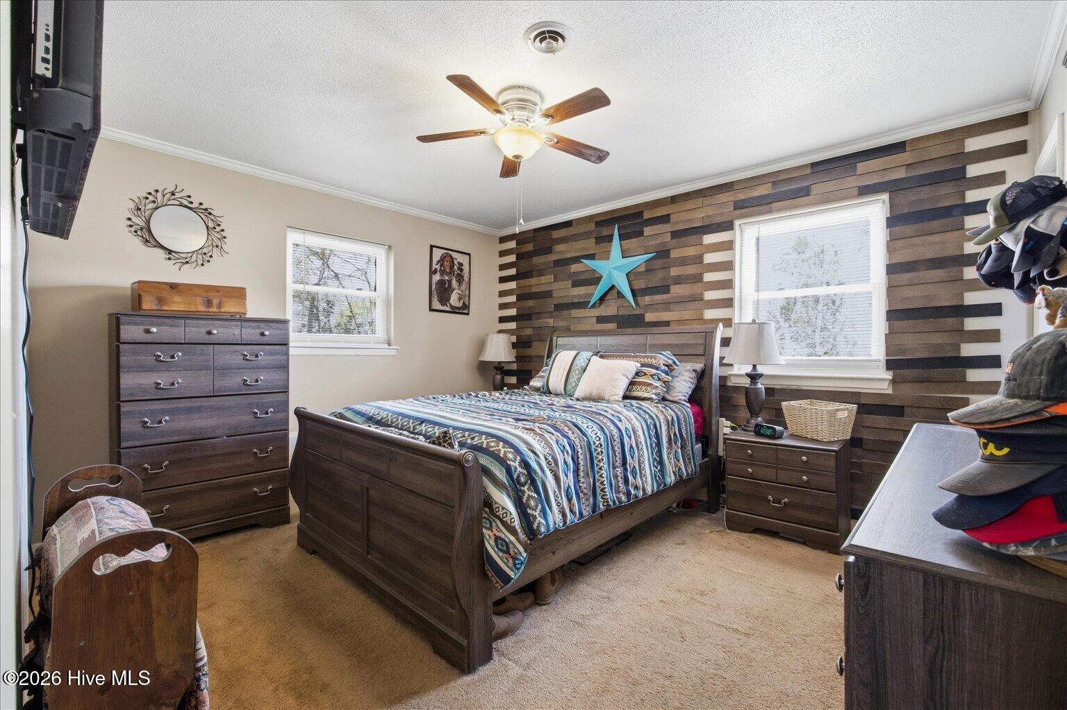 100562707 | Photo 18