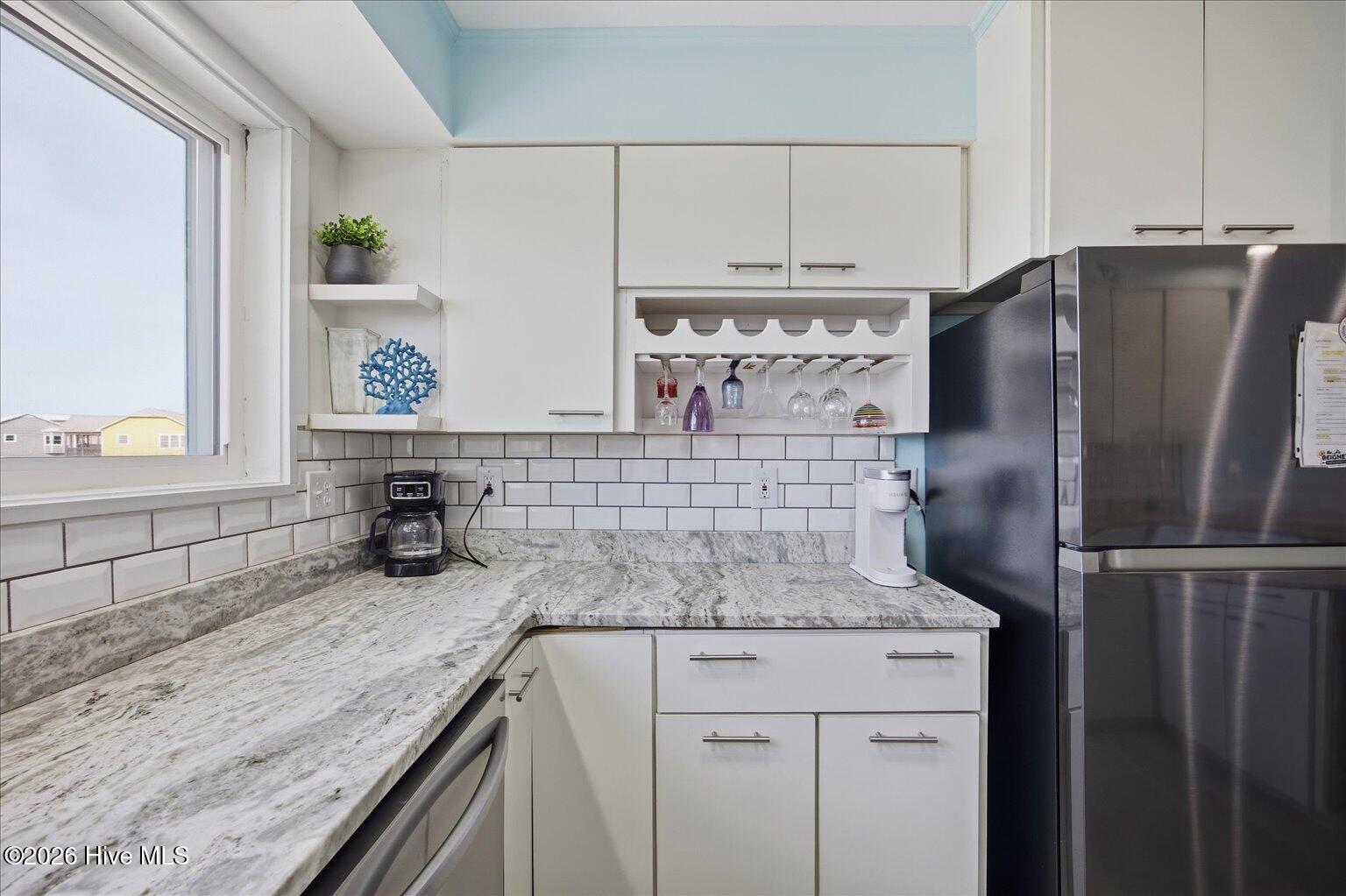 100555921 | Photo 40