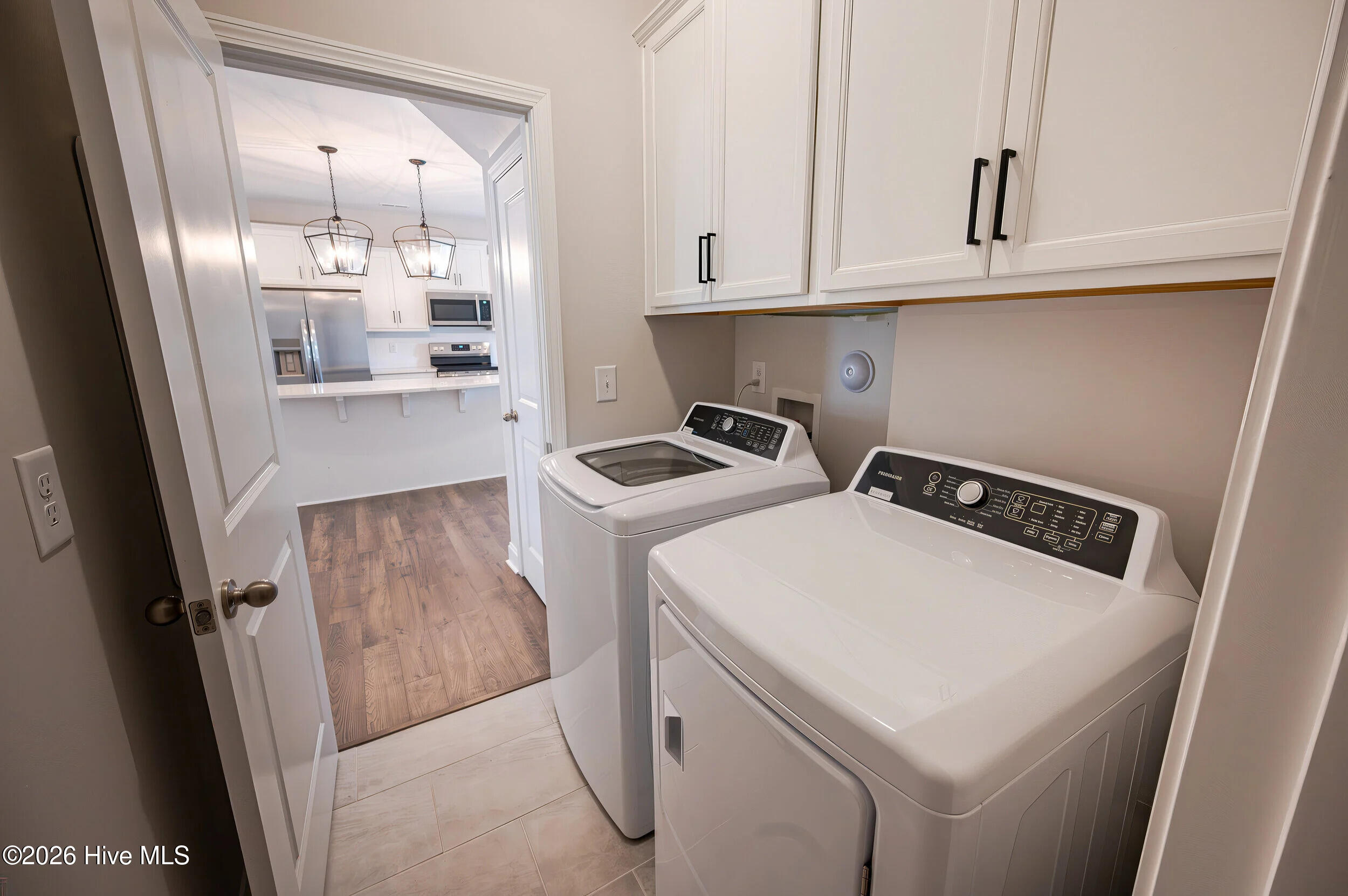 100554881 | Photo 23