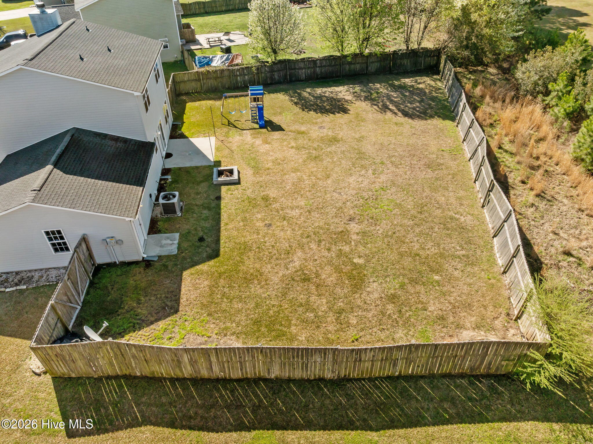 100561197 | Photo 56