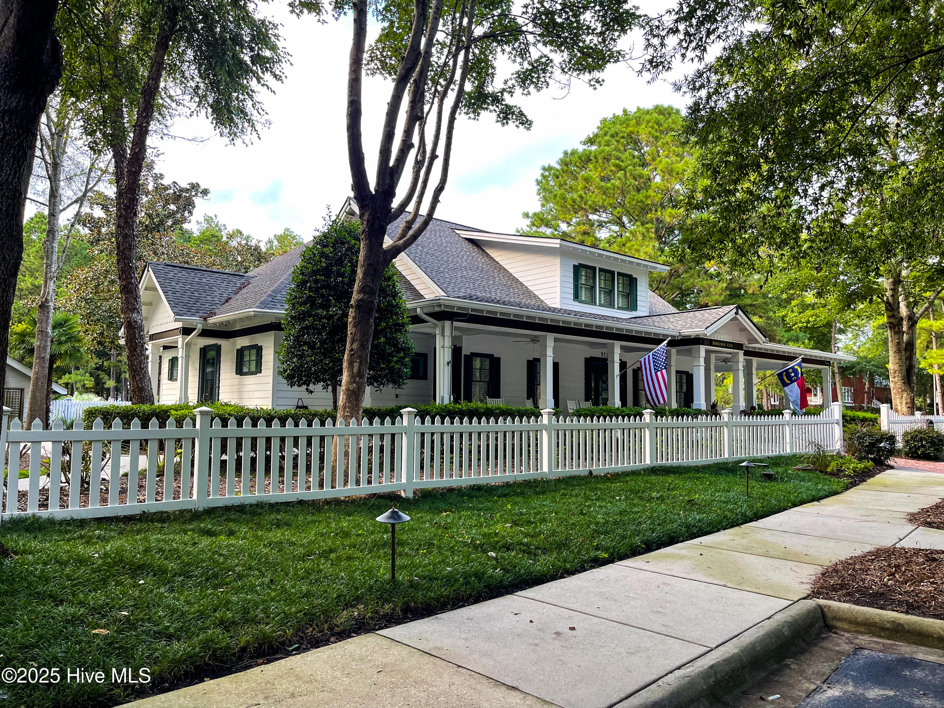 100546436 | Photo 55