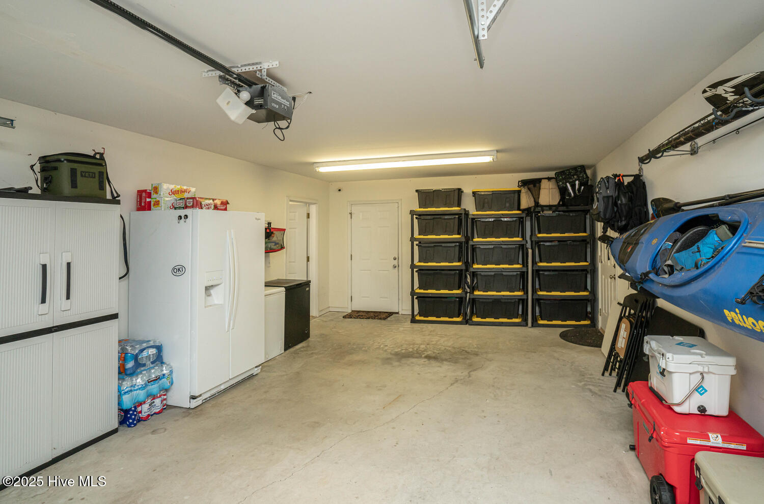 100532611 | Photo 63