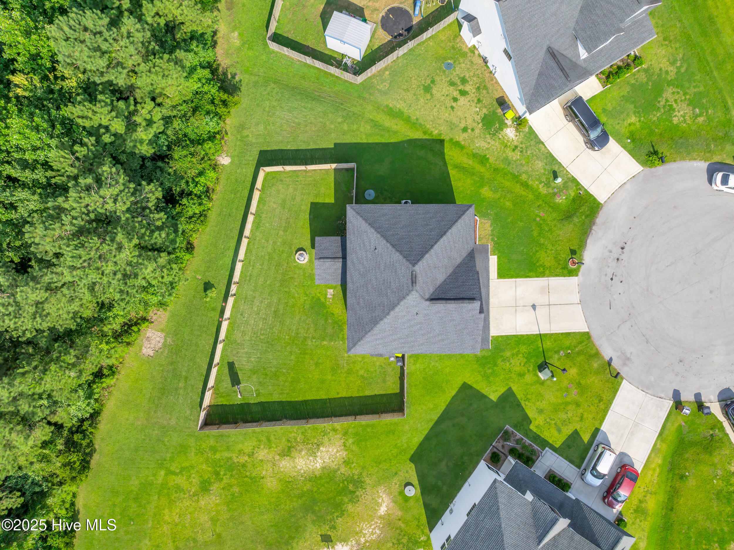 100522900 | Photo 54