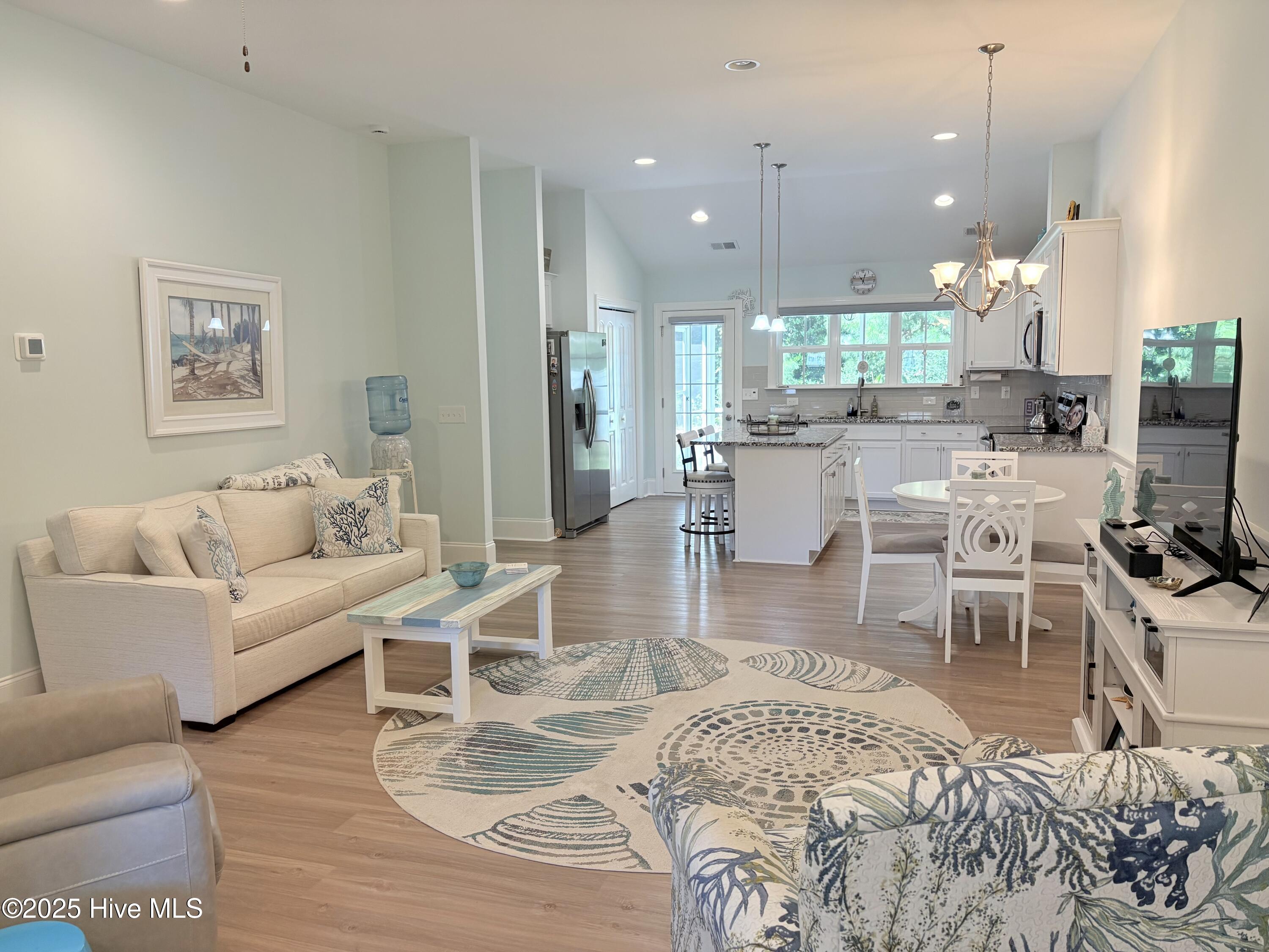 1272 Marsilio Lane SW Unit A, Ocean Isle Beach, NC 28469 – photo 7: IMG_2168