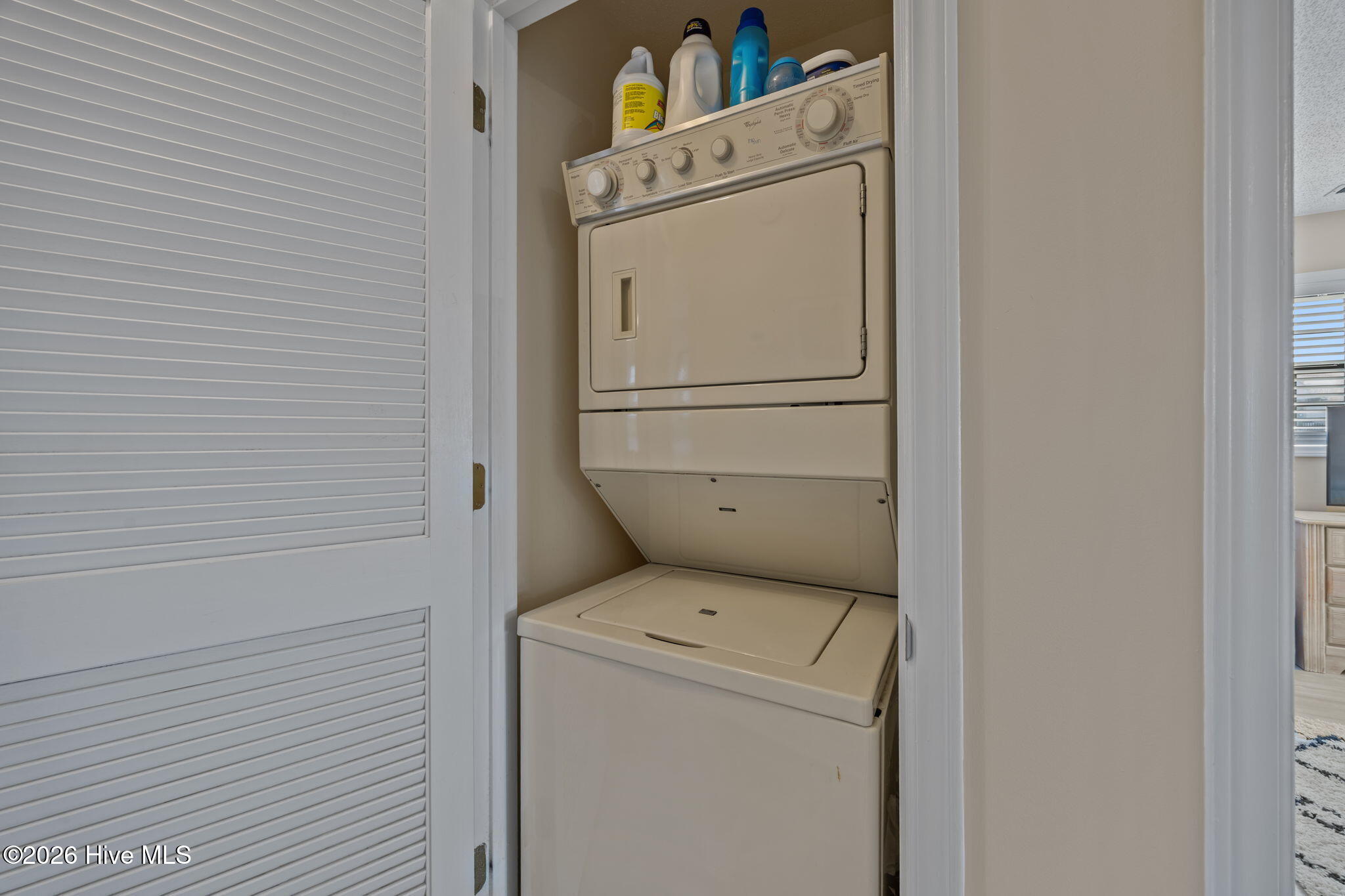 100563759 | Photo 20