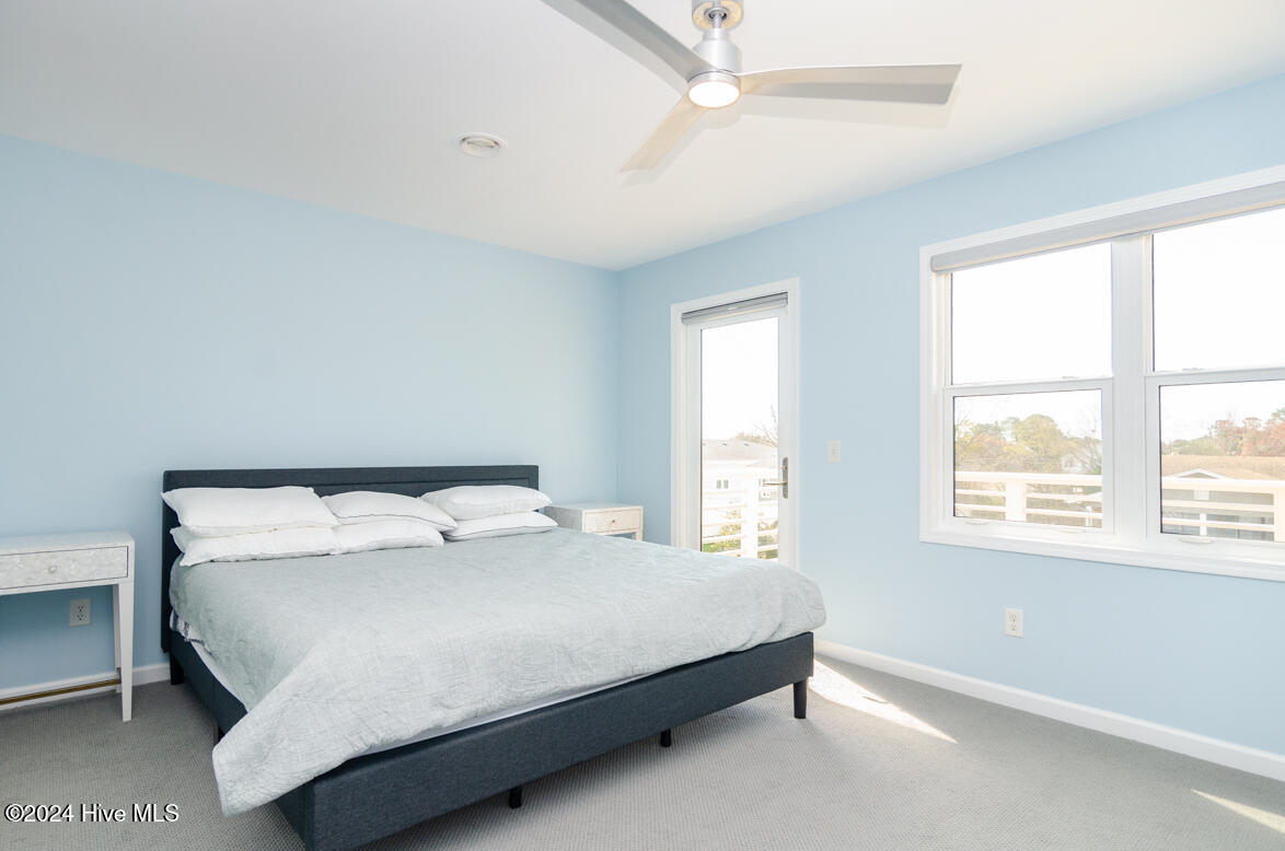 100547855 | Photo 12