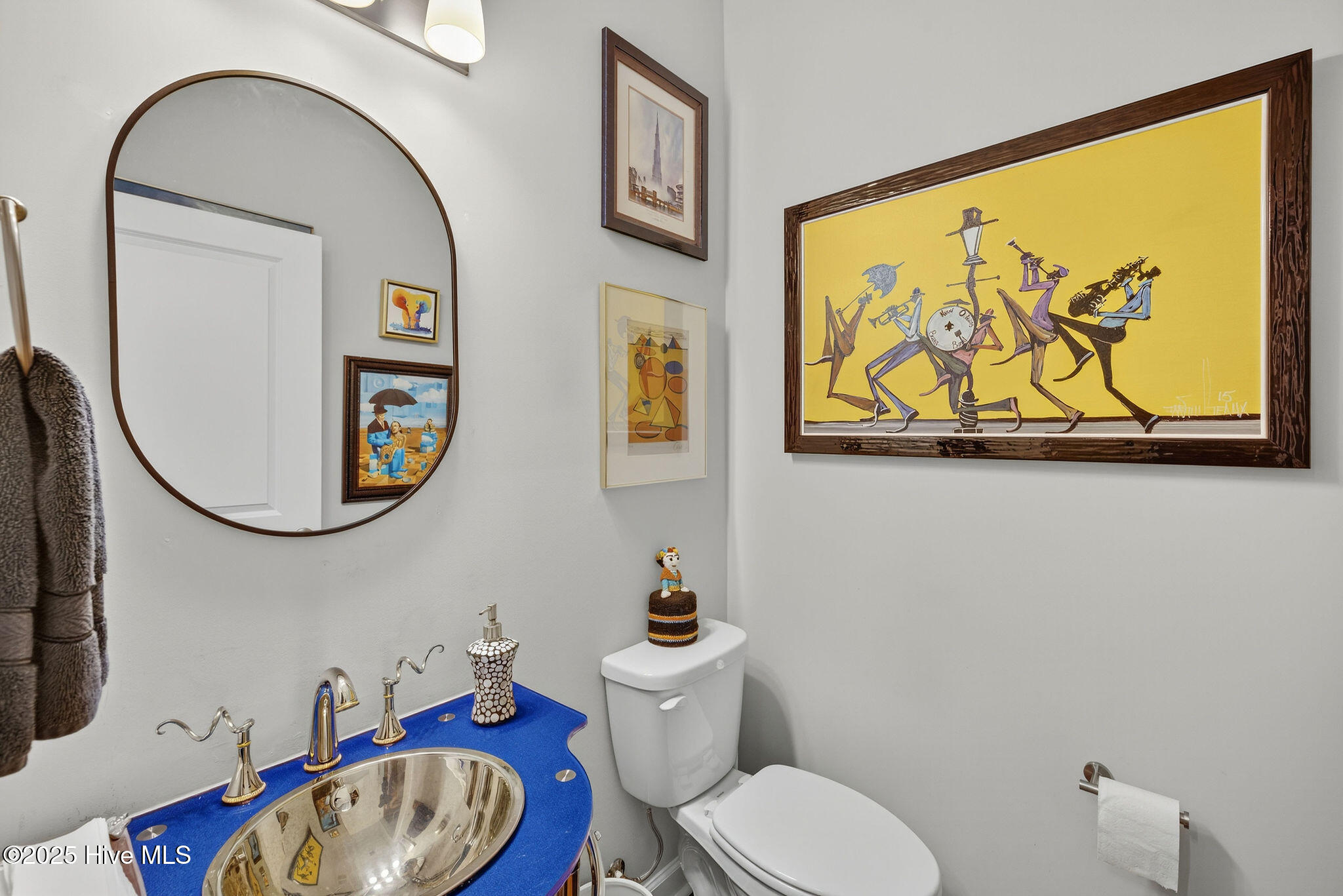 100529833 | Photo 23