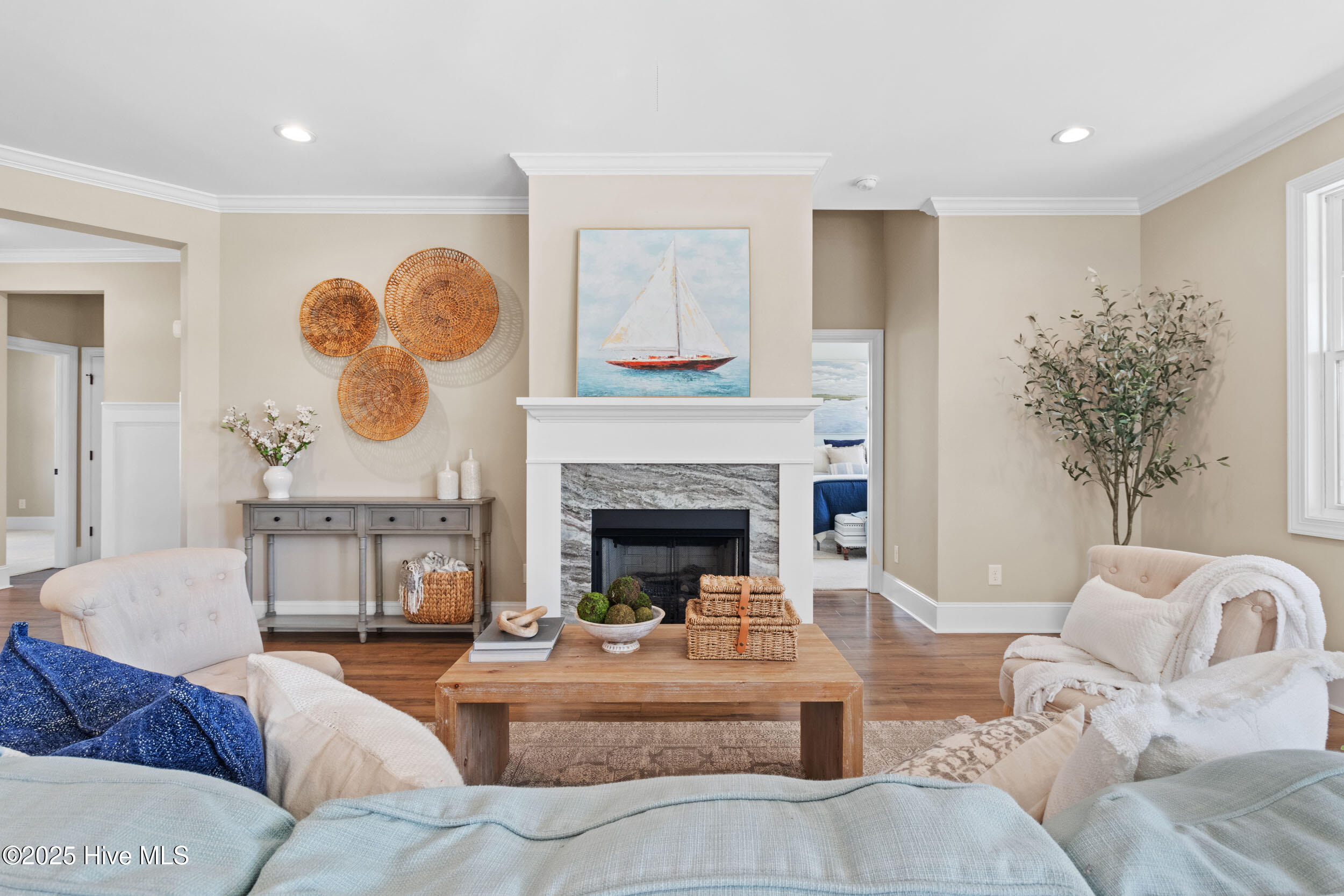 100528109 | Photo 13