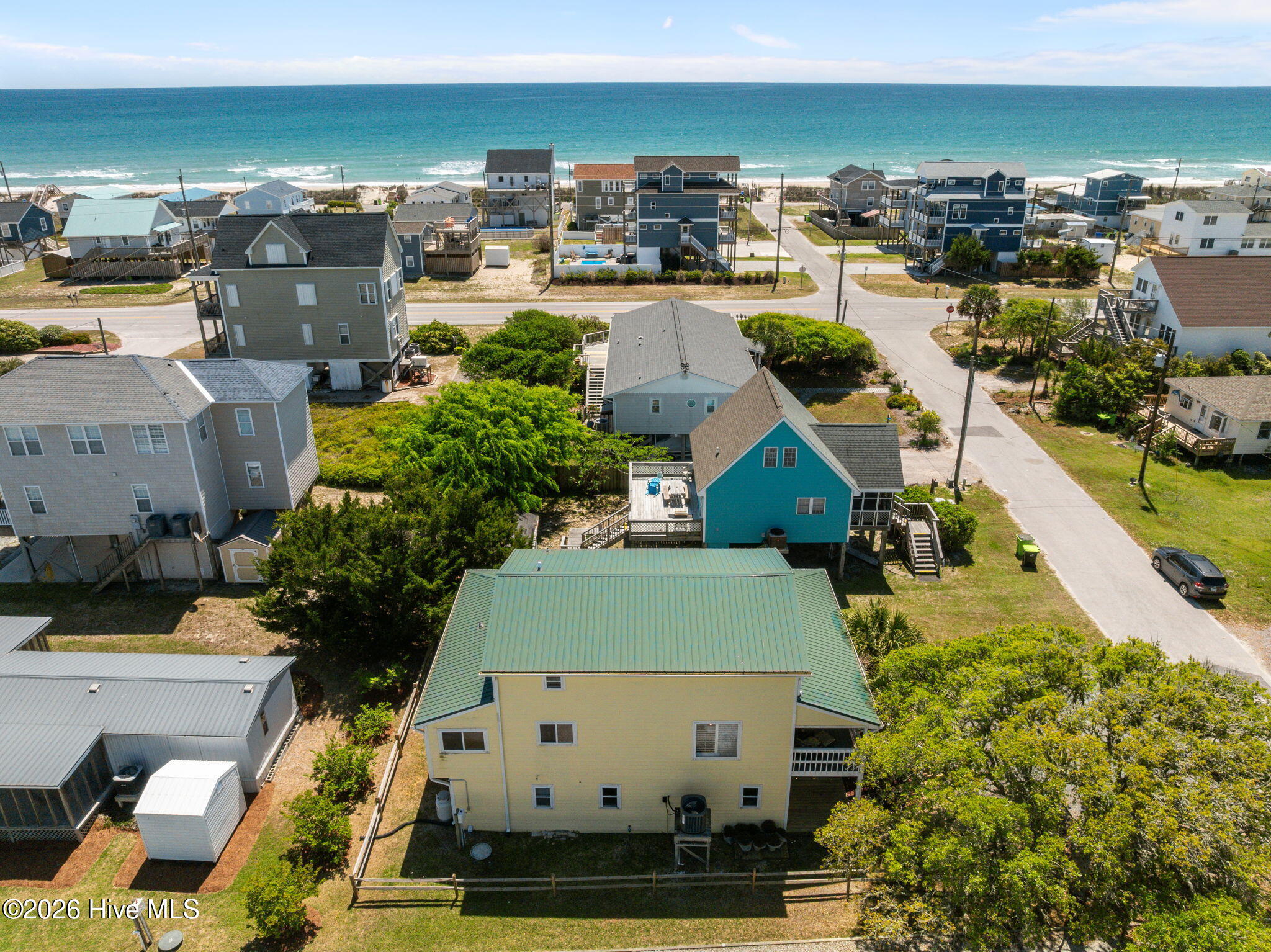 100569093 | Photo 17