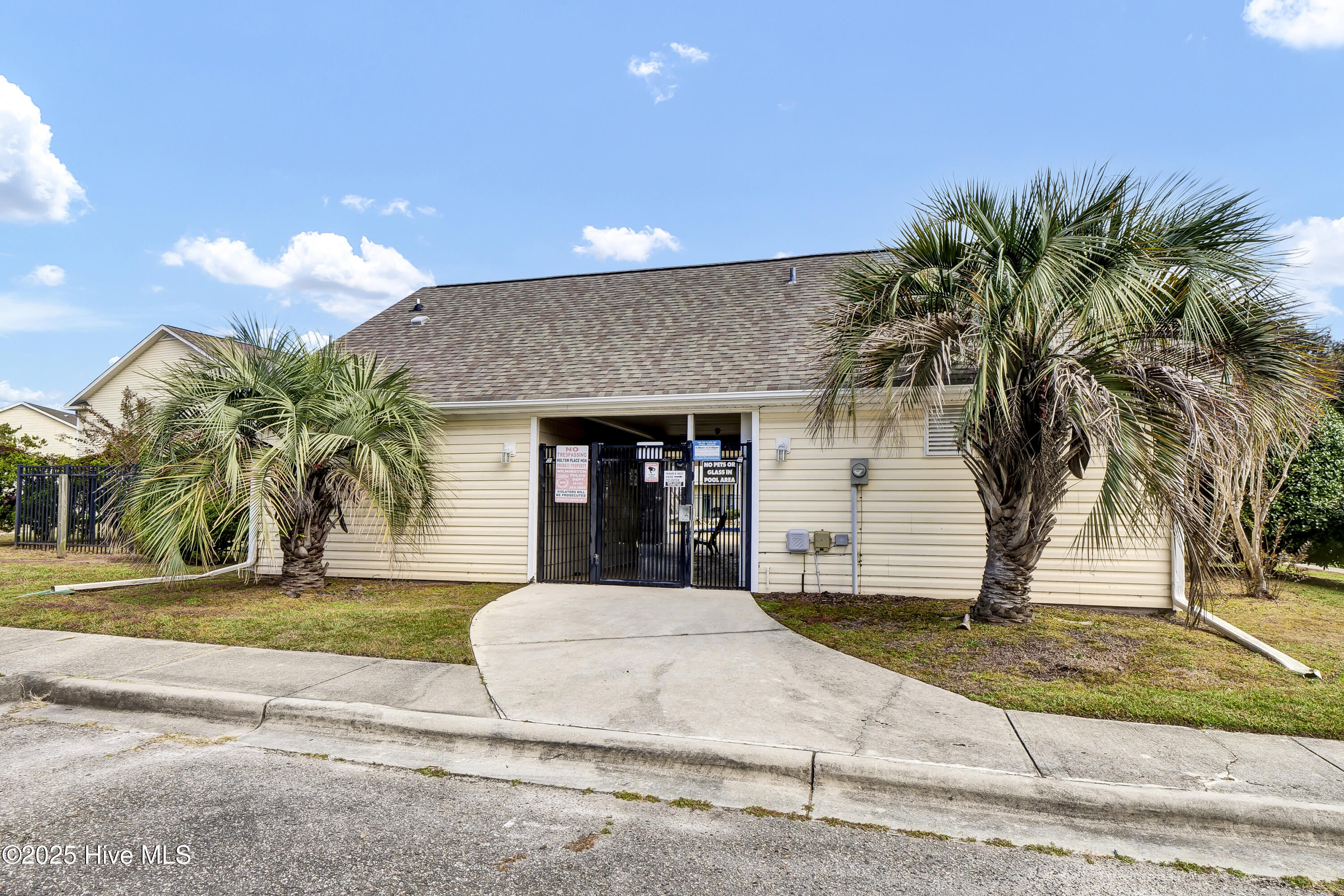 100541290 | Photo 27