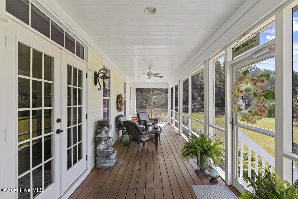 100570572 | Photo 50