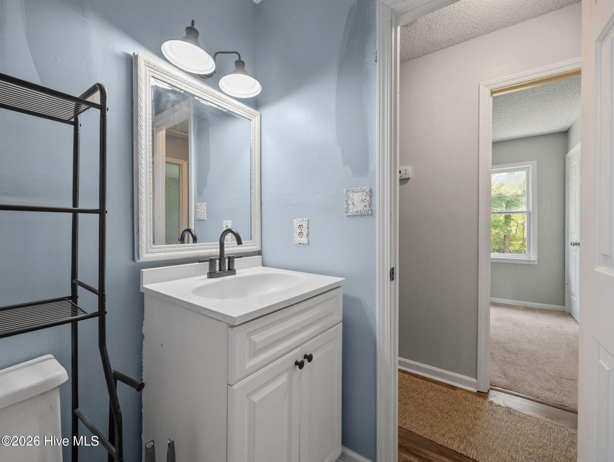 100567530 | Photo 26