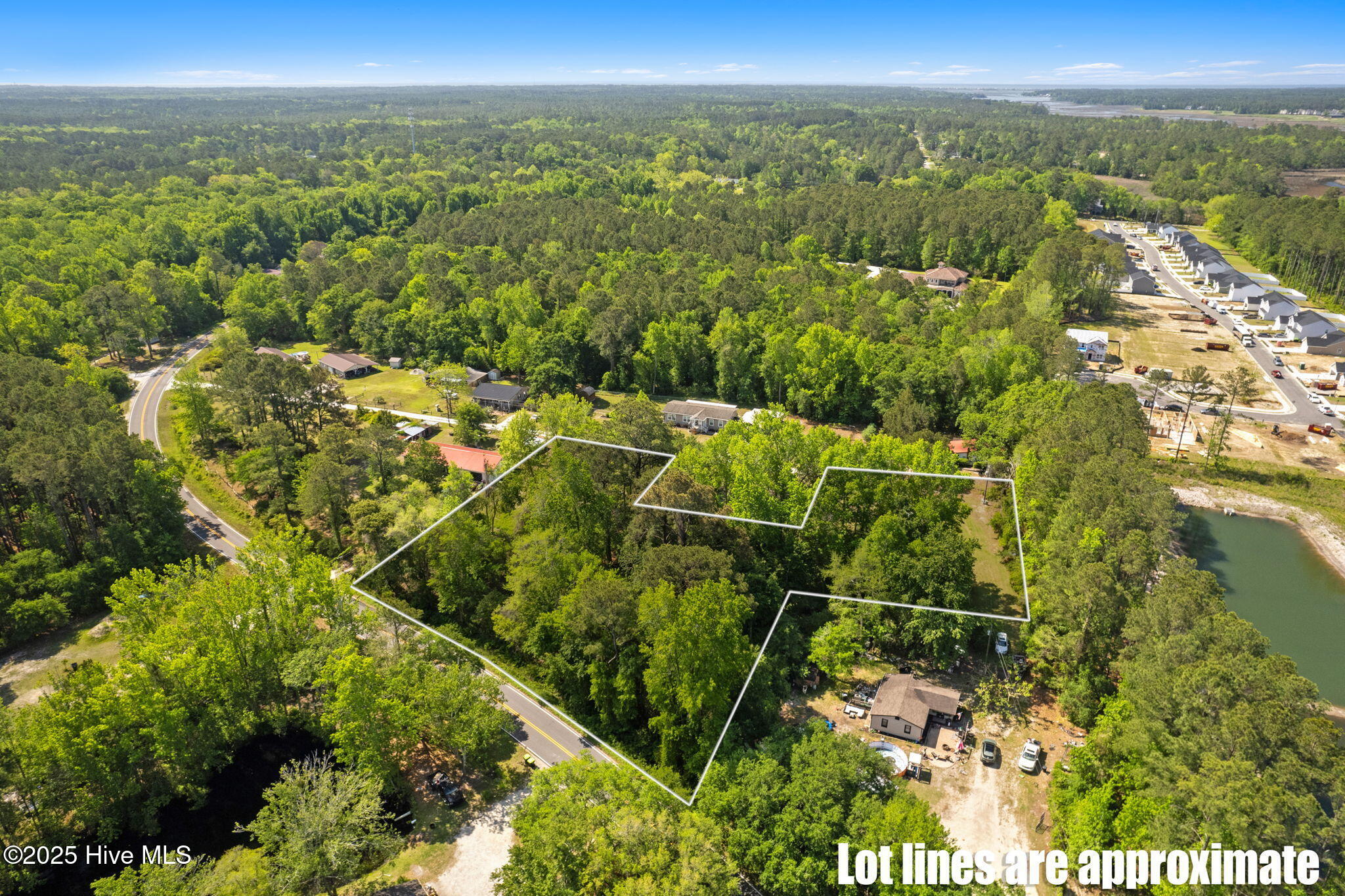 100504750 | Photo 15