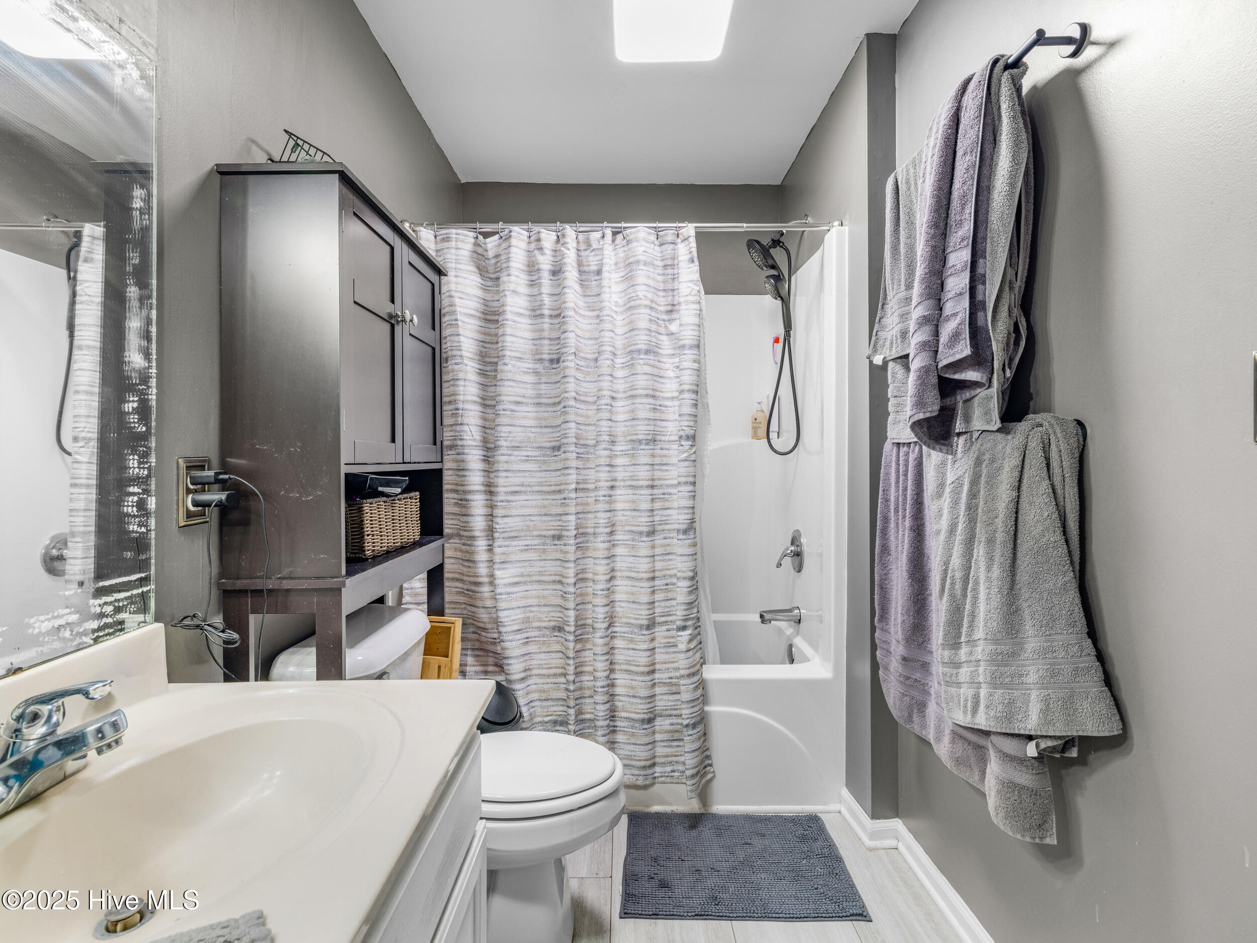 100541472 | Photo 37