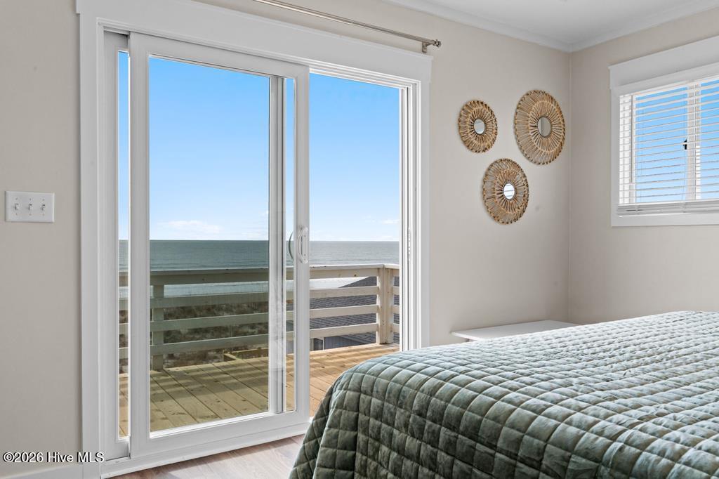 100556593 | Photo 41