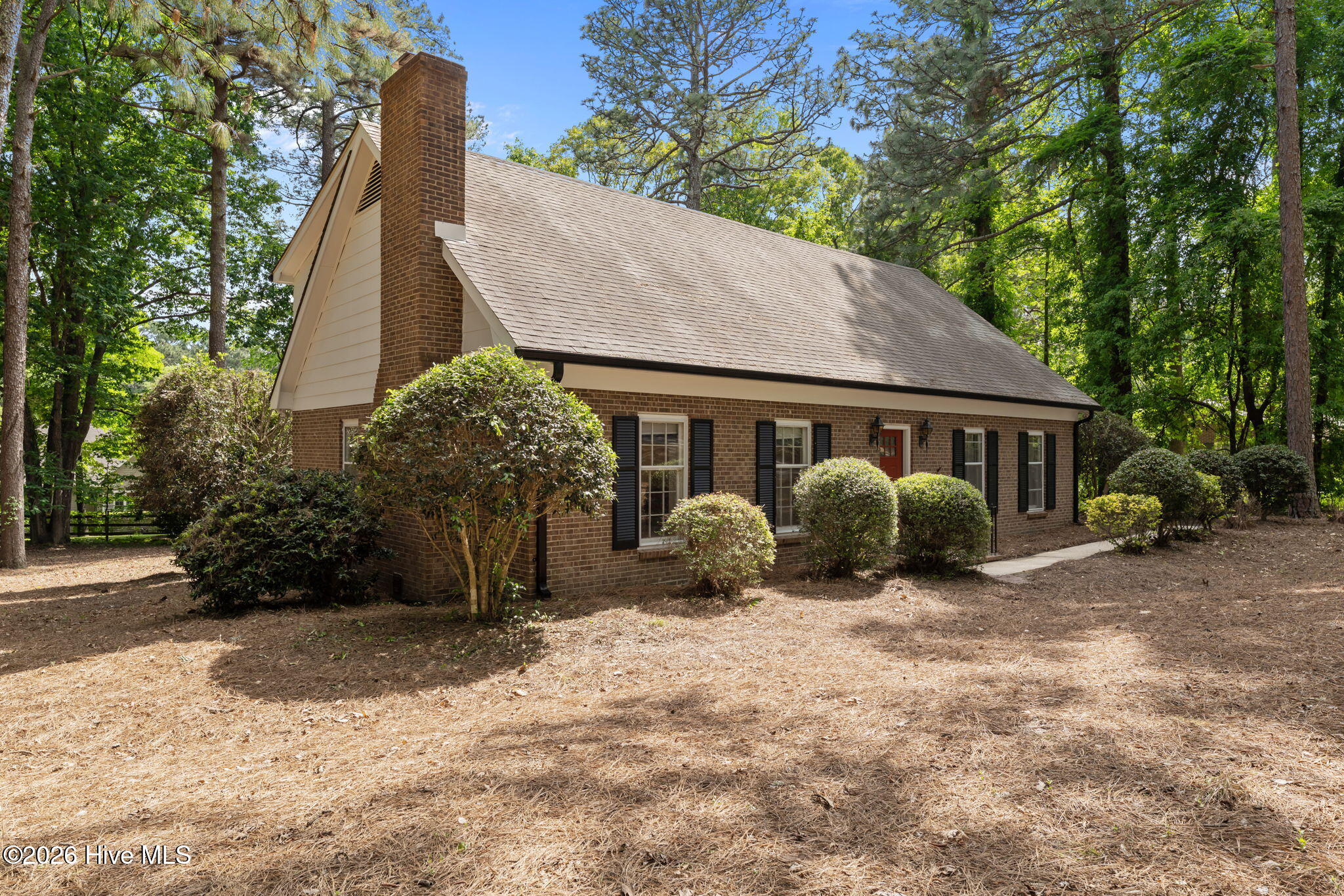 1123 N Fort Bragg Road, Southern Pines, NC, 28387