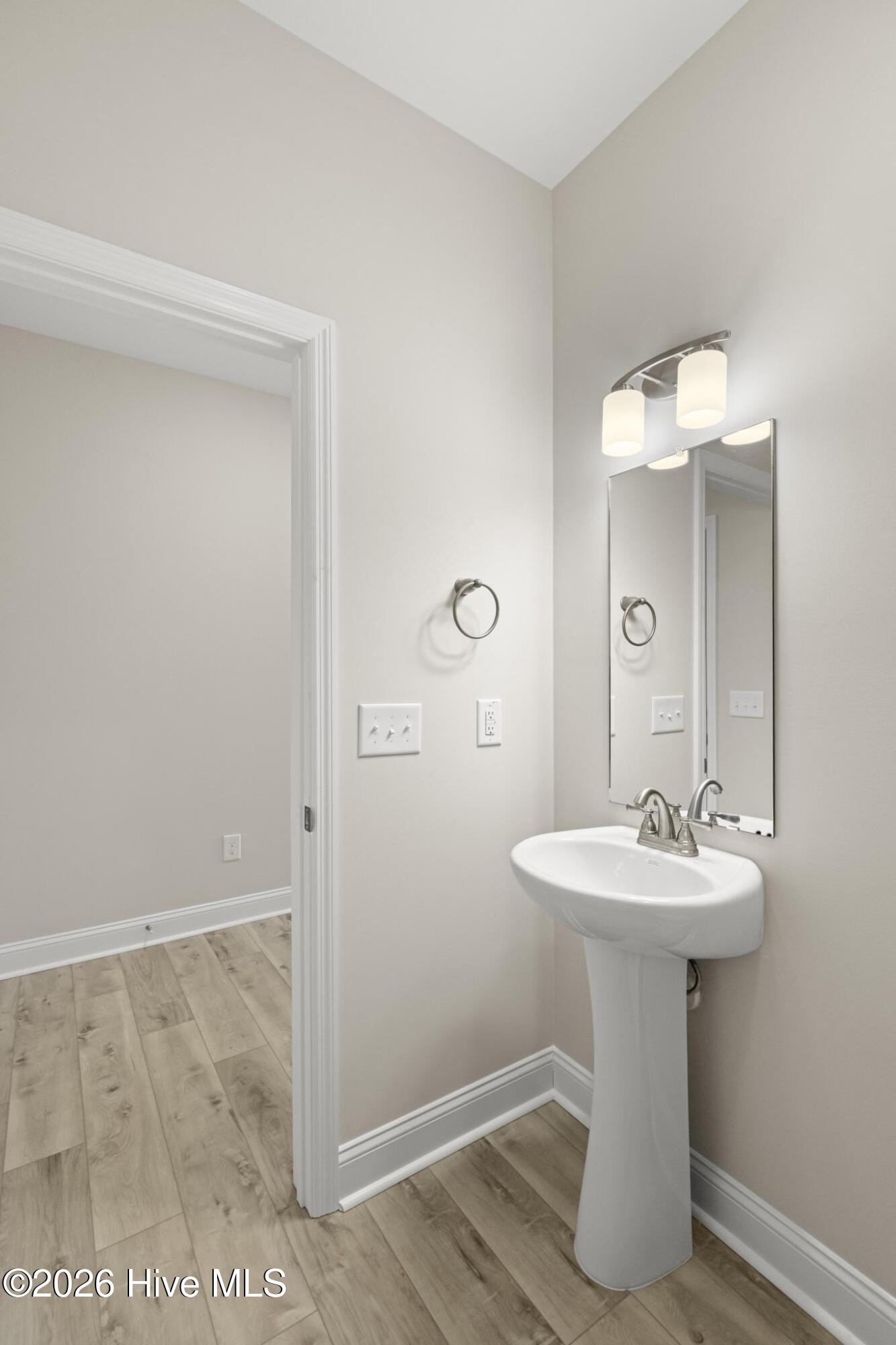 100519461 | Photo 15