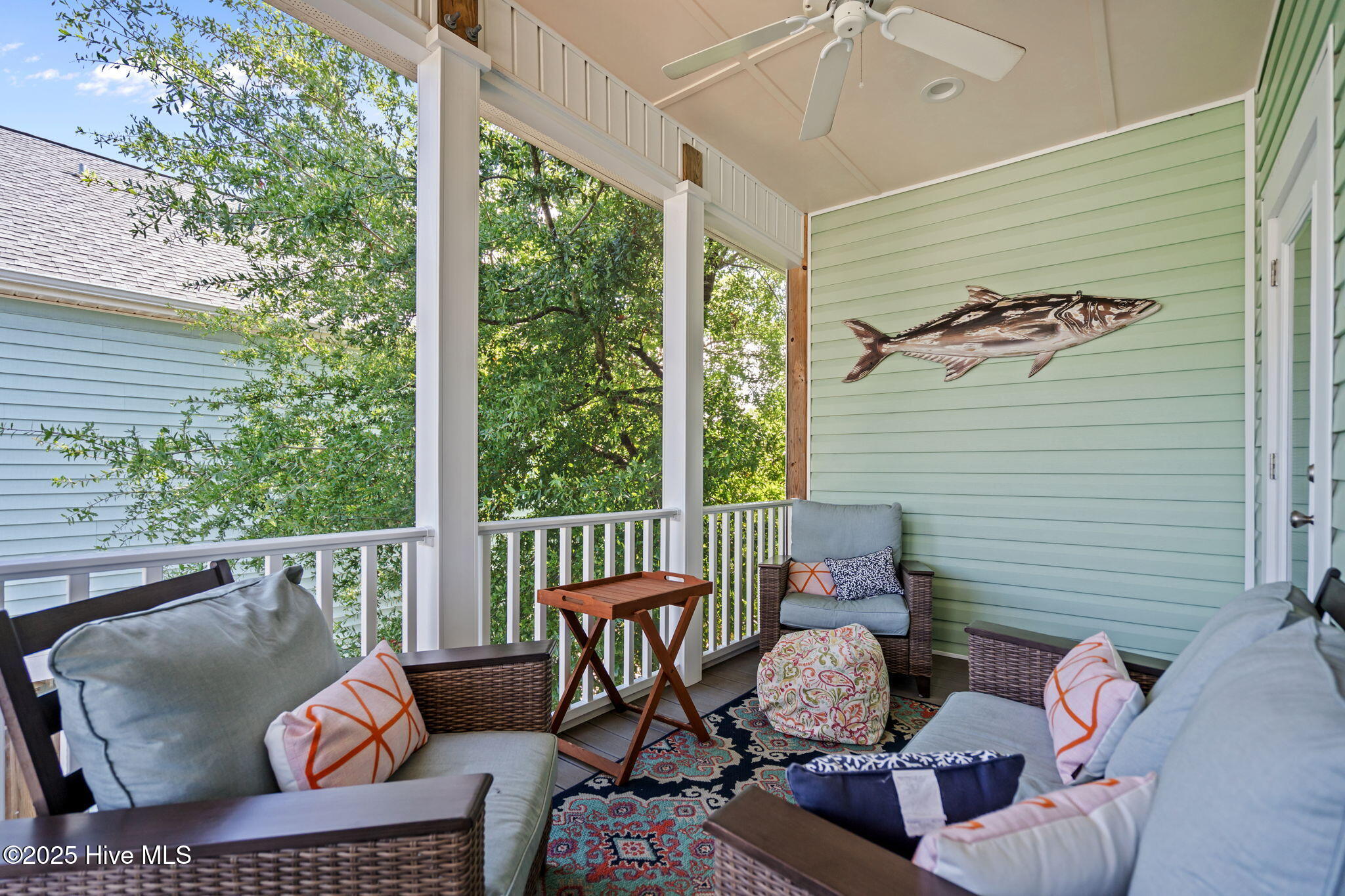 100521315 | Photo 11