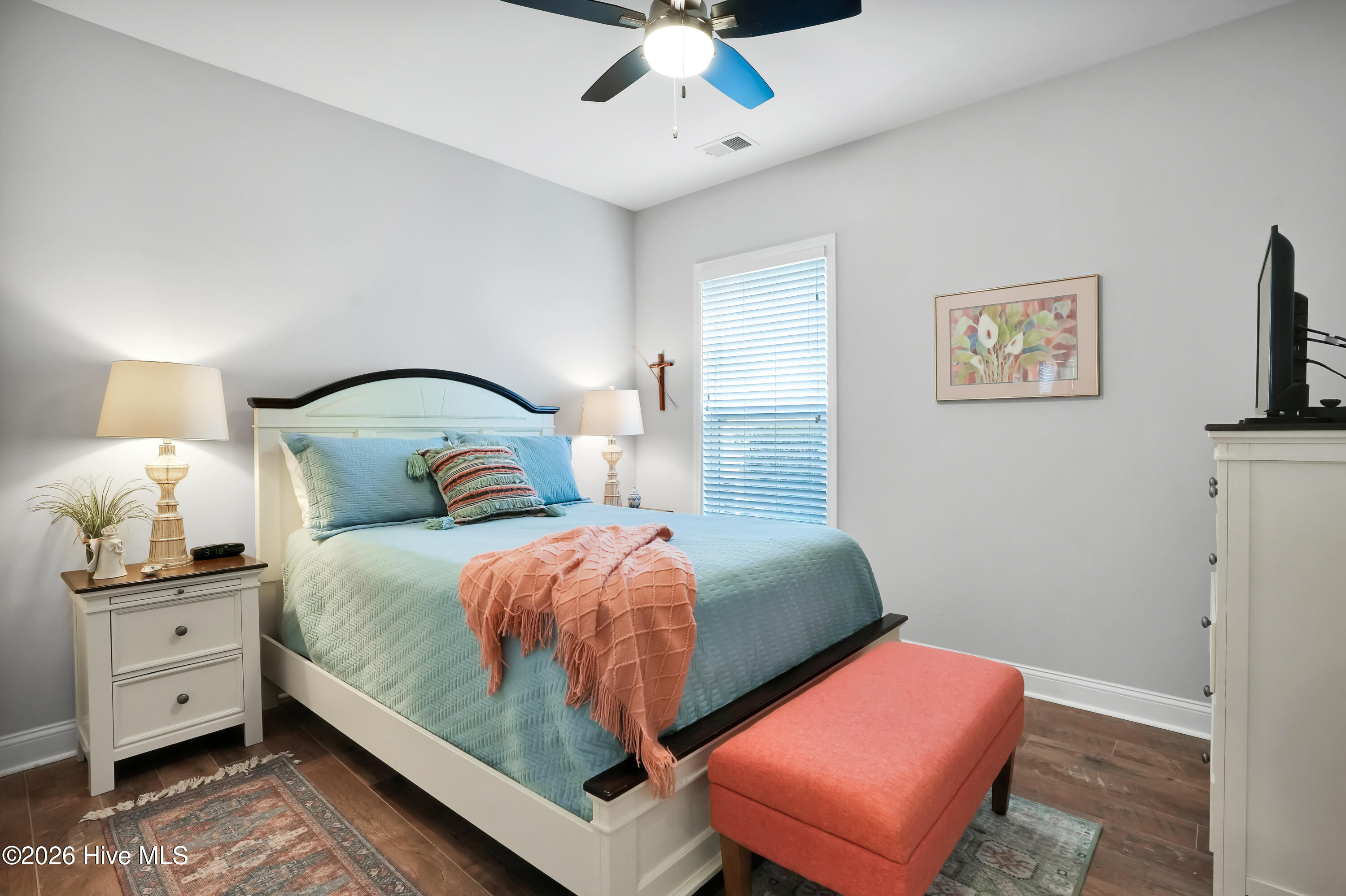 100555746 | Photo 10