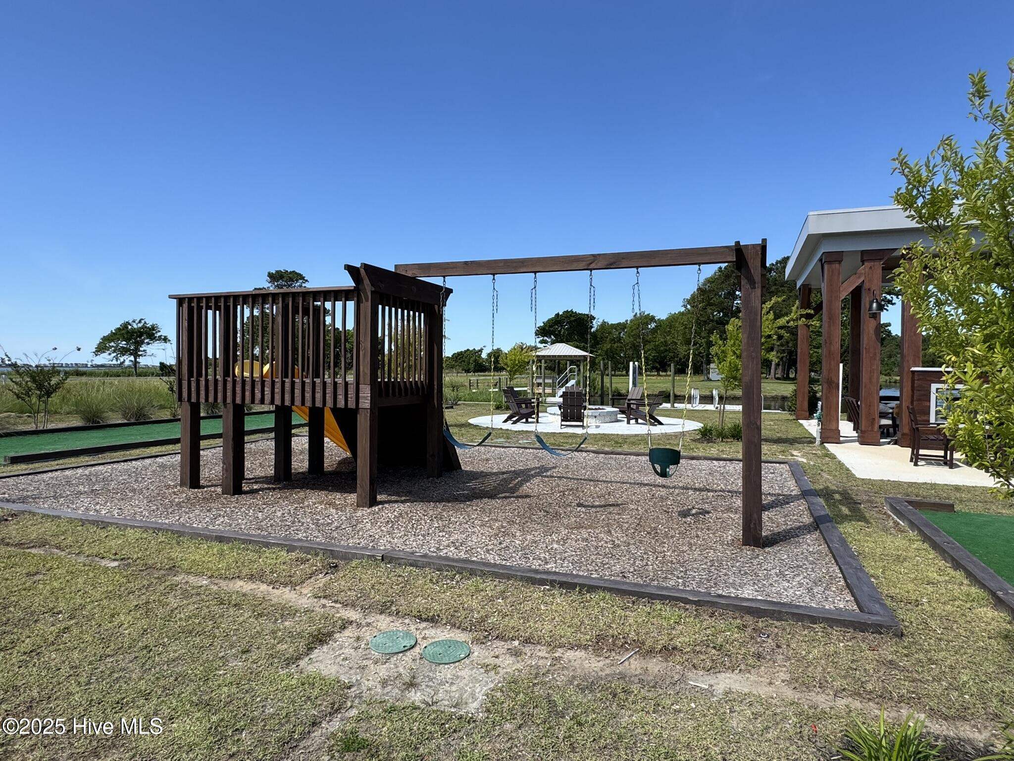 100509634 | Photo 60