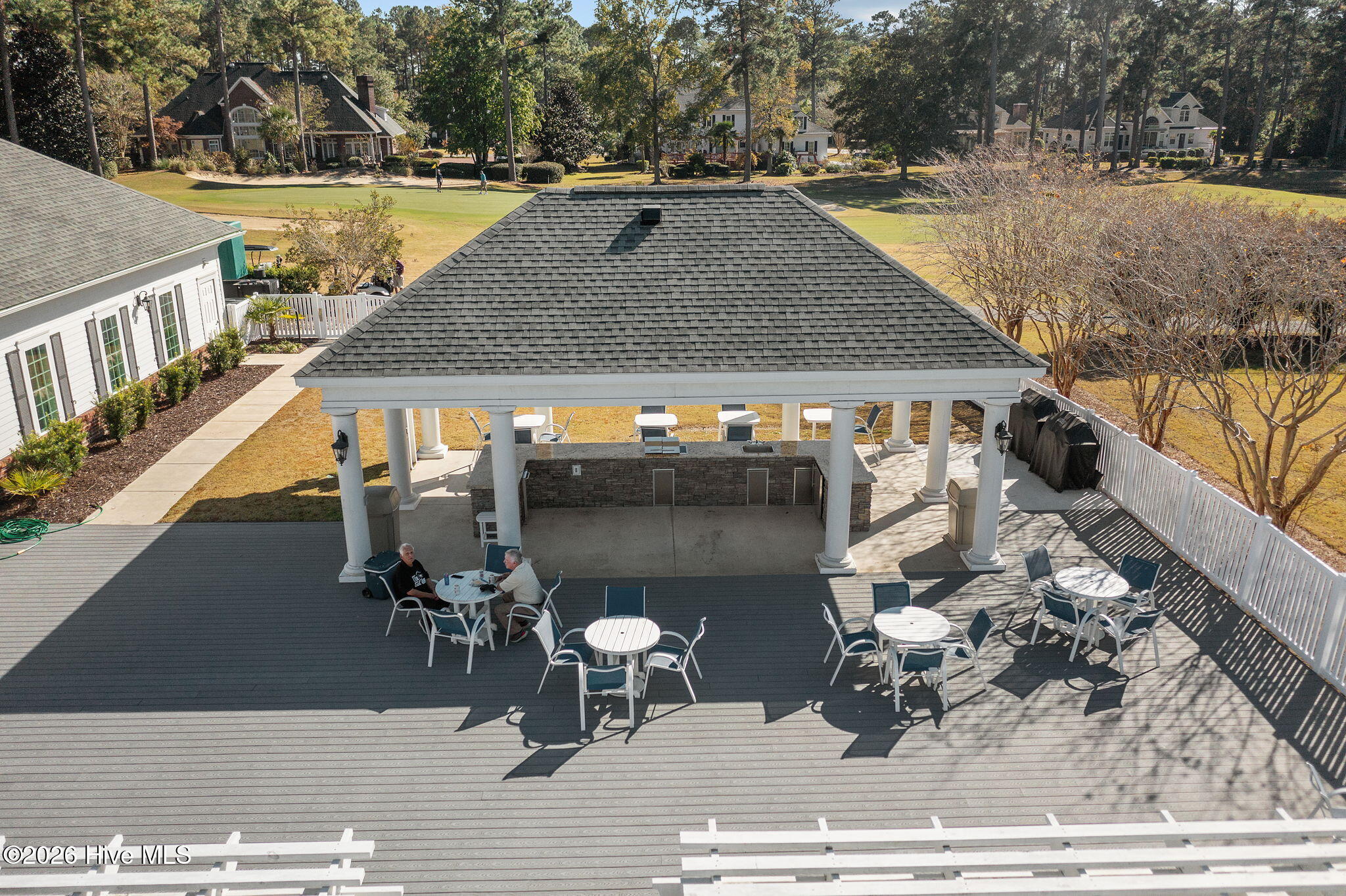 100569255 | Photo 44