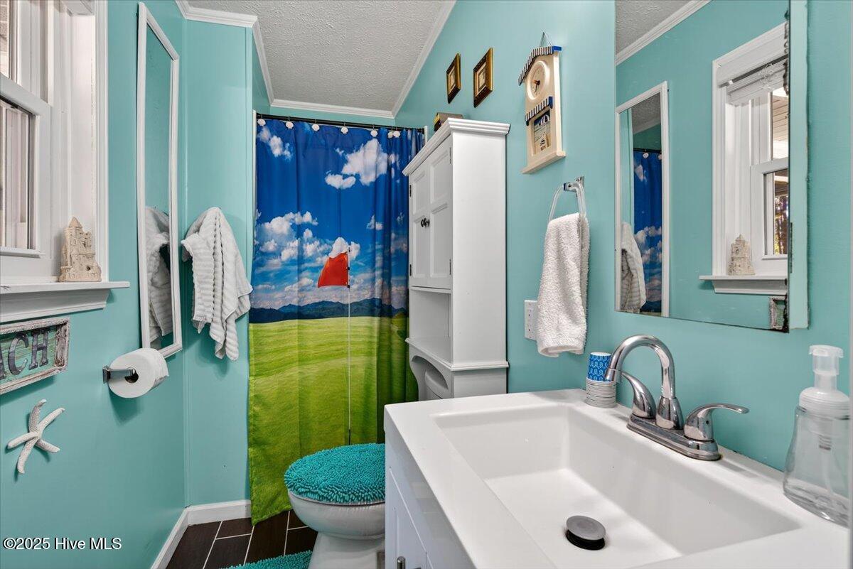 100542492 | Photo 26