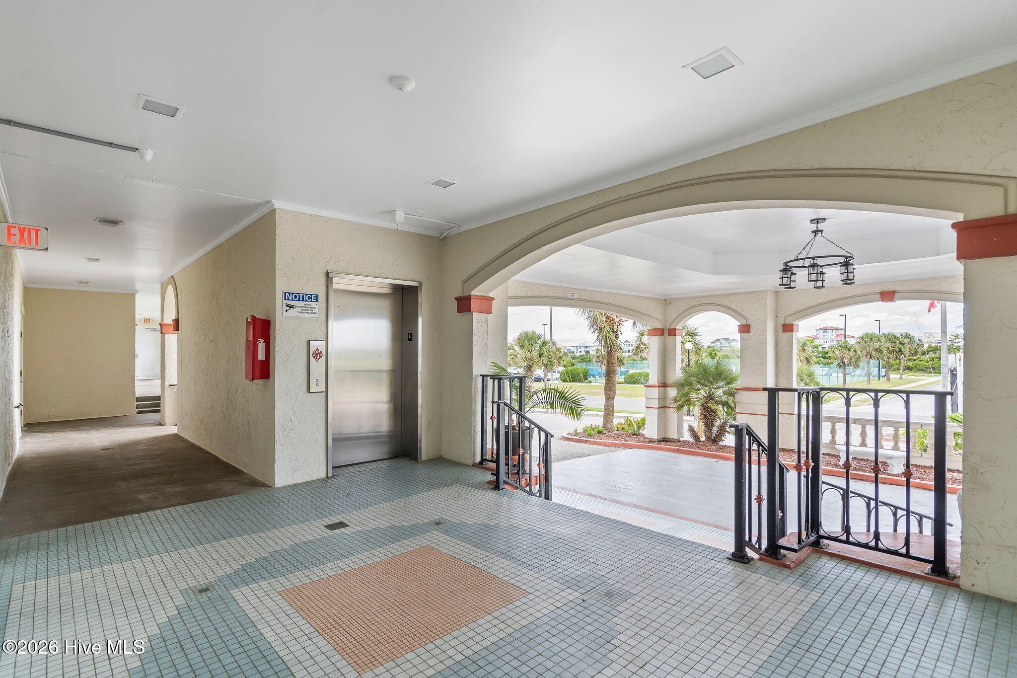 100564171 | Photo 39