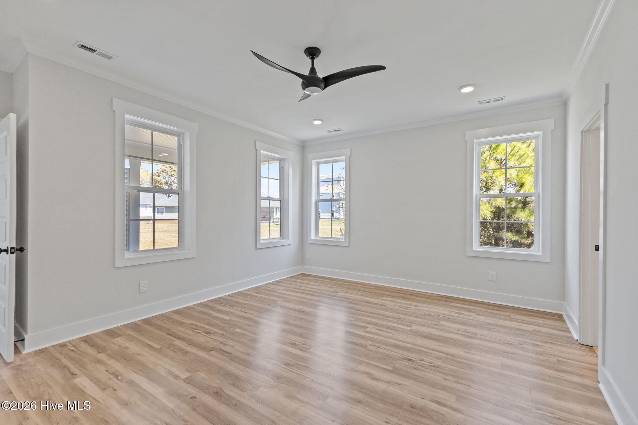 658 Fishermans Point, Newport, NC, 28570