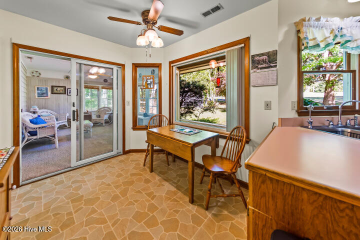 519 Country Club Drive W,Arapahoe