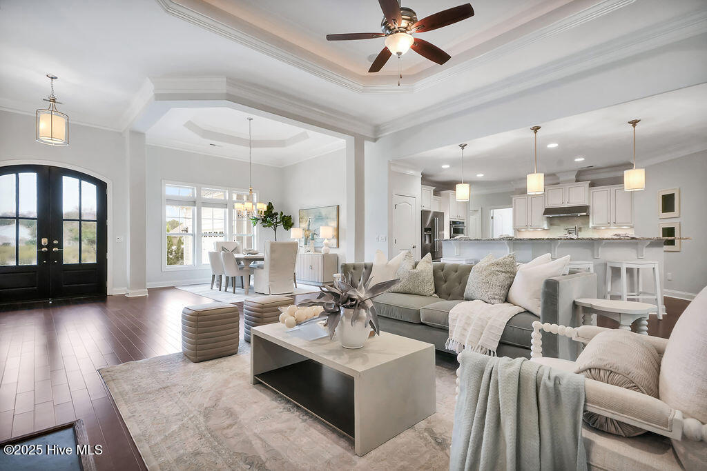 100514876 | Photo 13