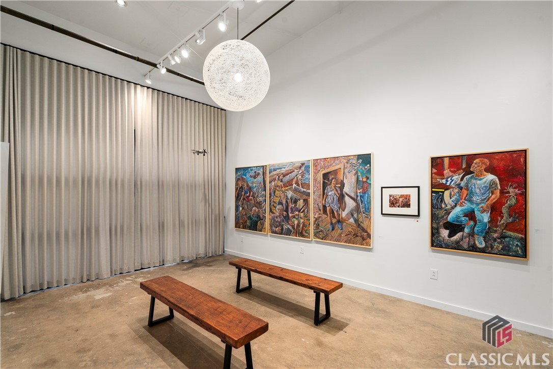 675 Pulaski Street 1700