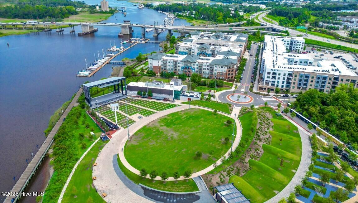 100541584 | Photo 60