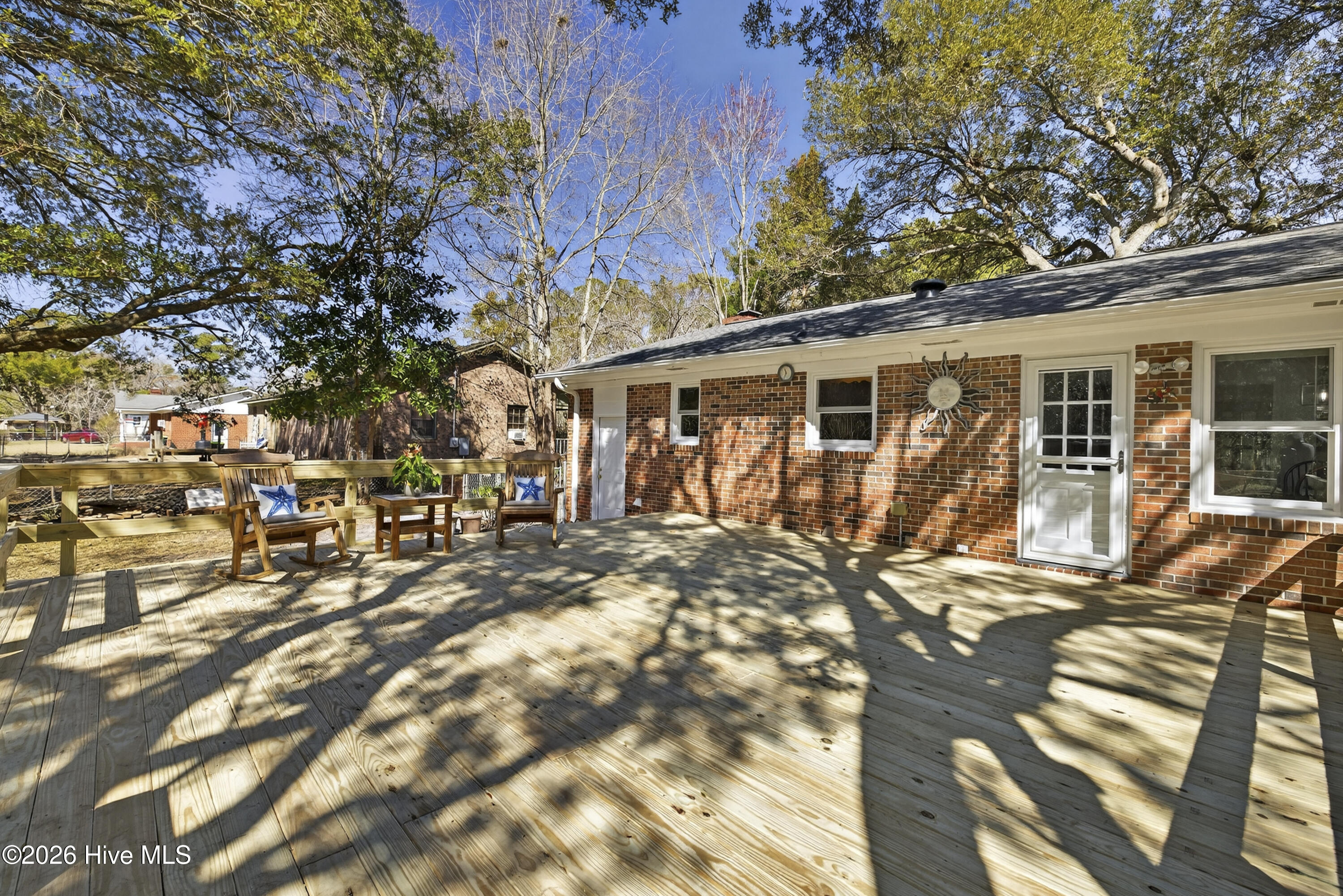 100556651 | Photo 31