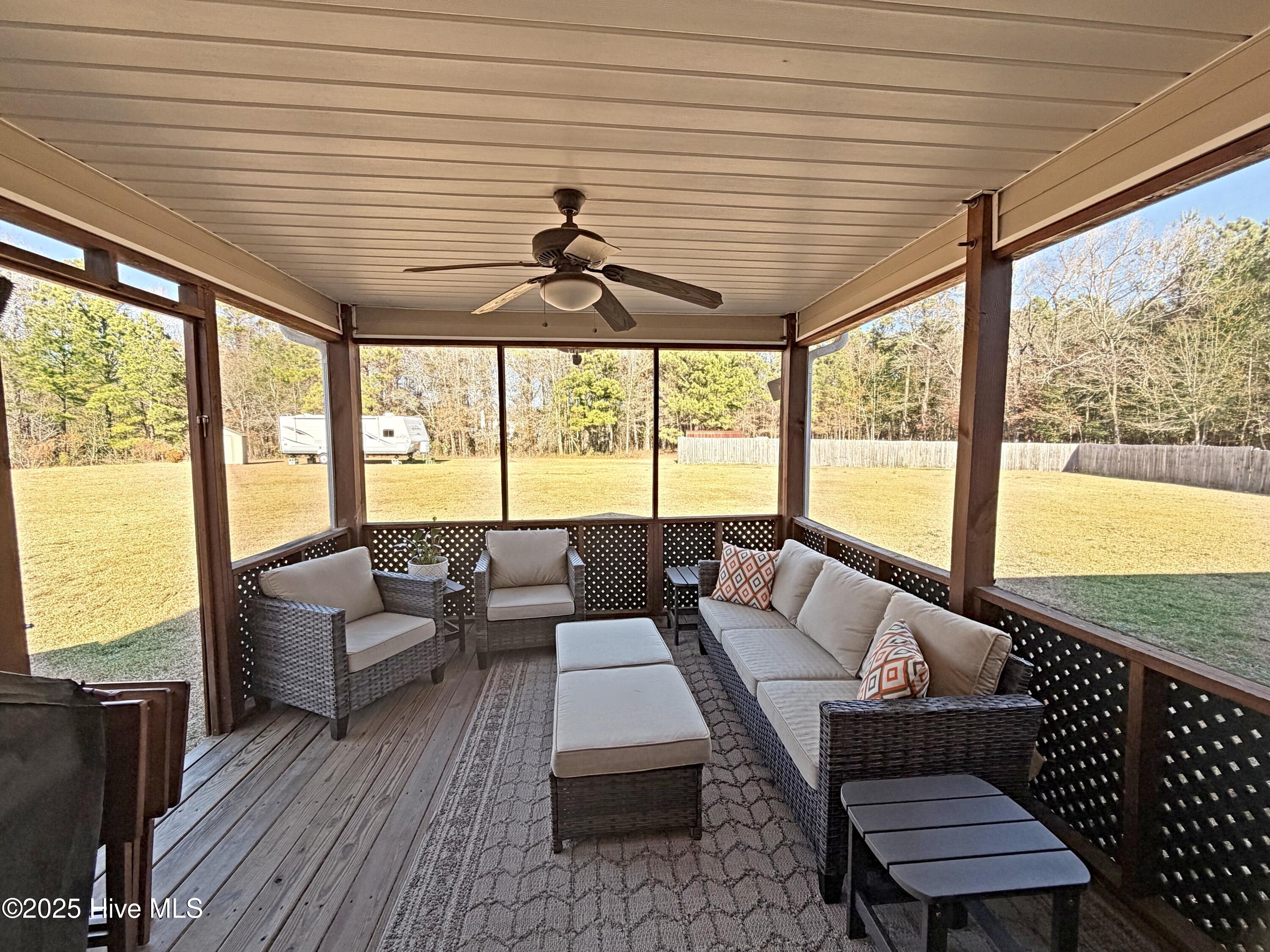 100546247 | Photo 26