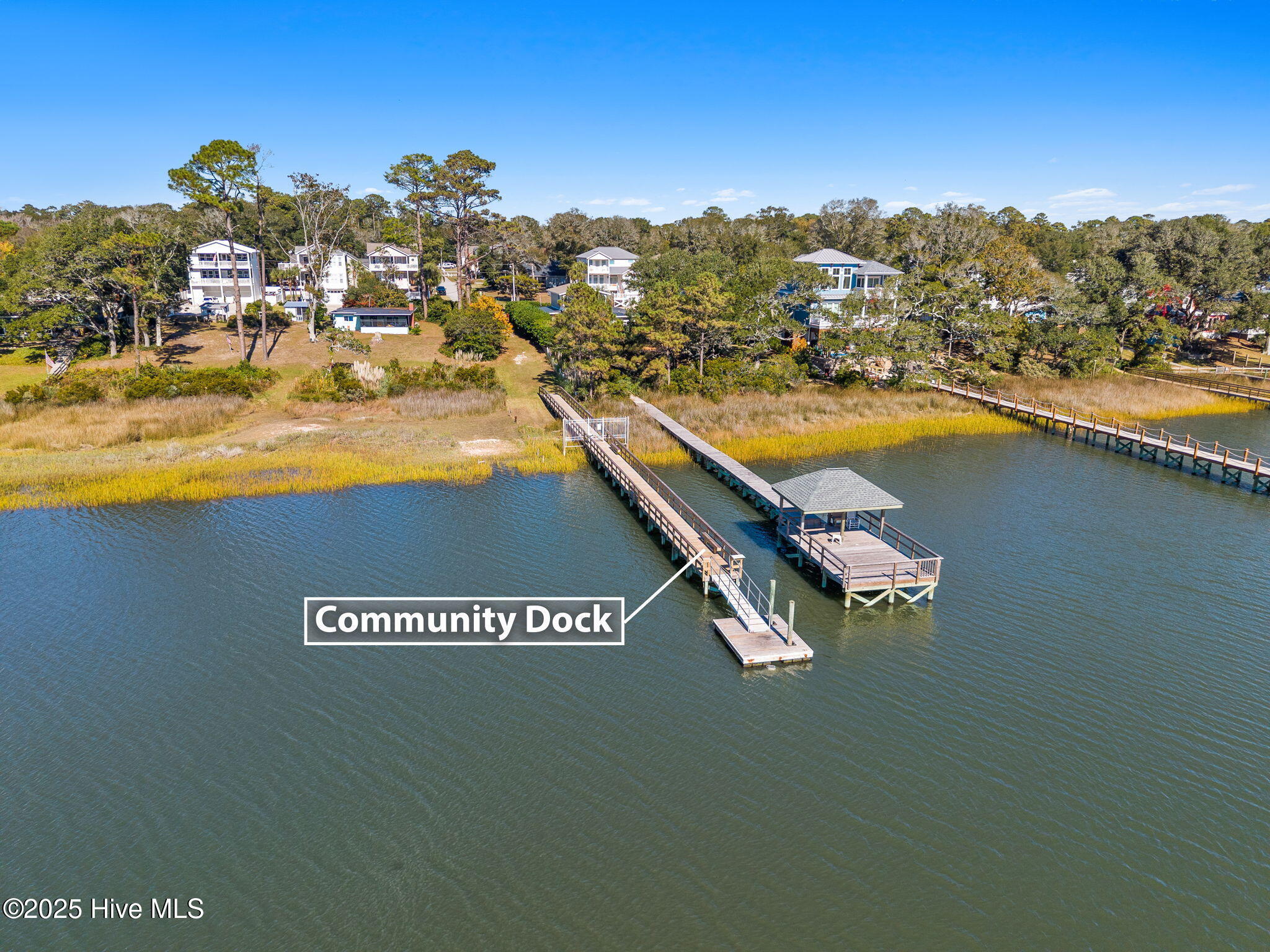 100540821 | Photo 12