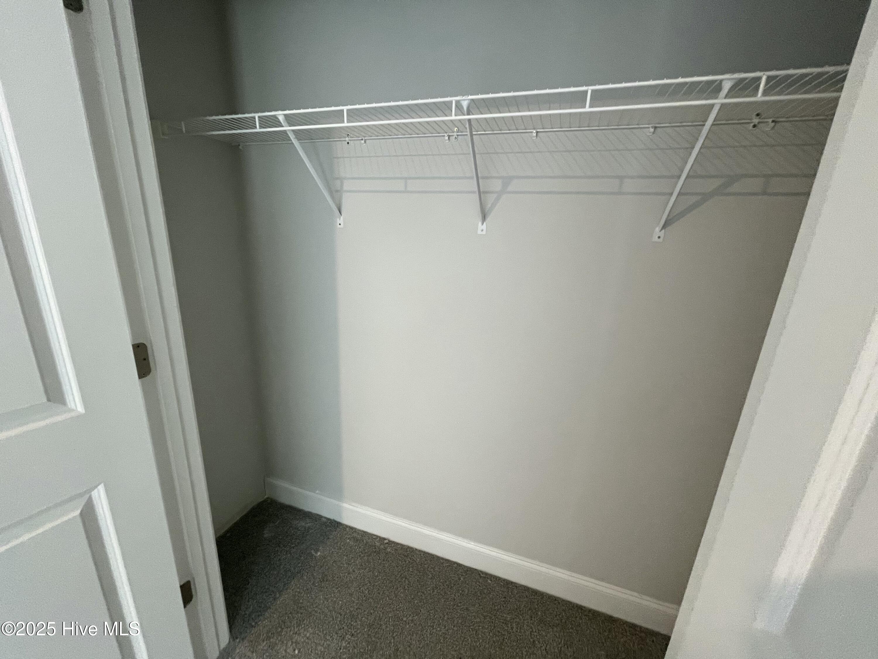 100514580 | Photo 10