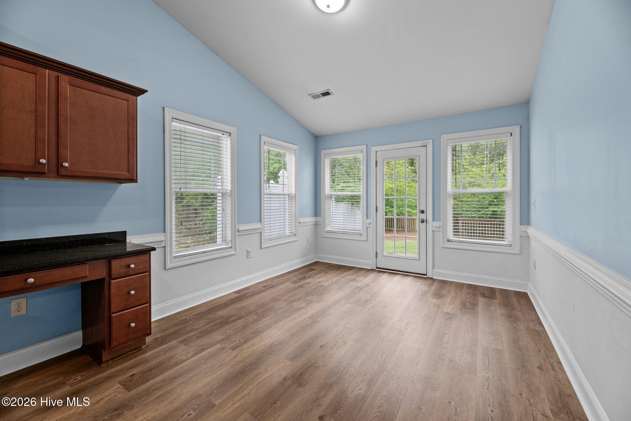 300 Hawks Bluff Drive,New Bern