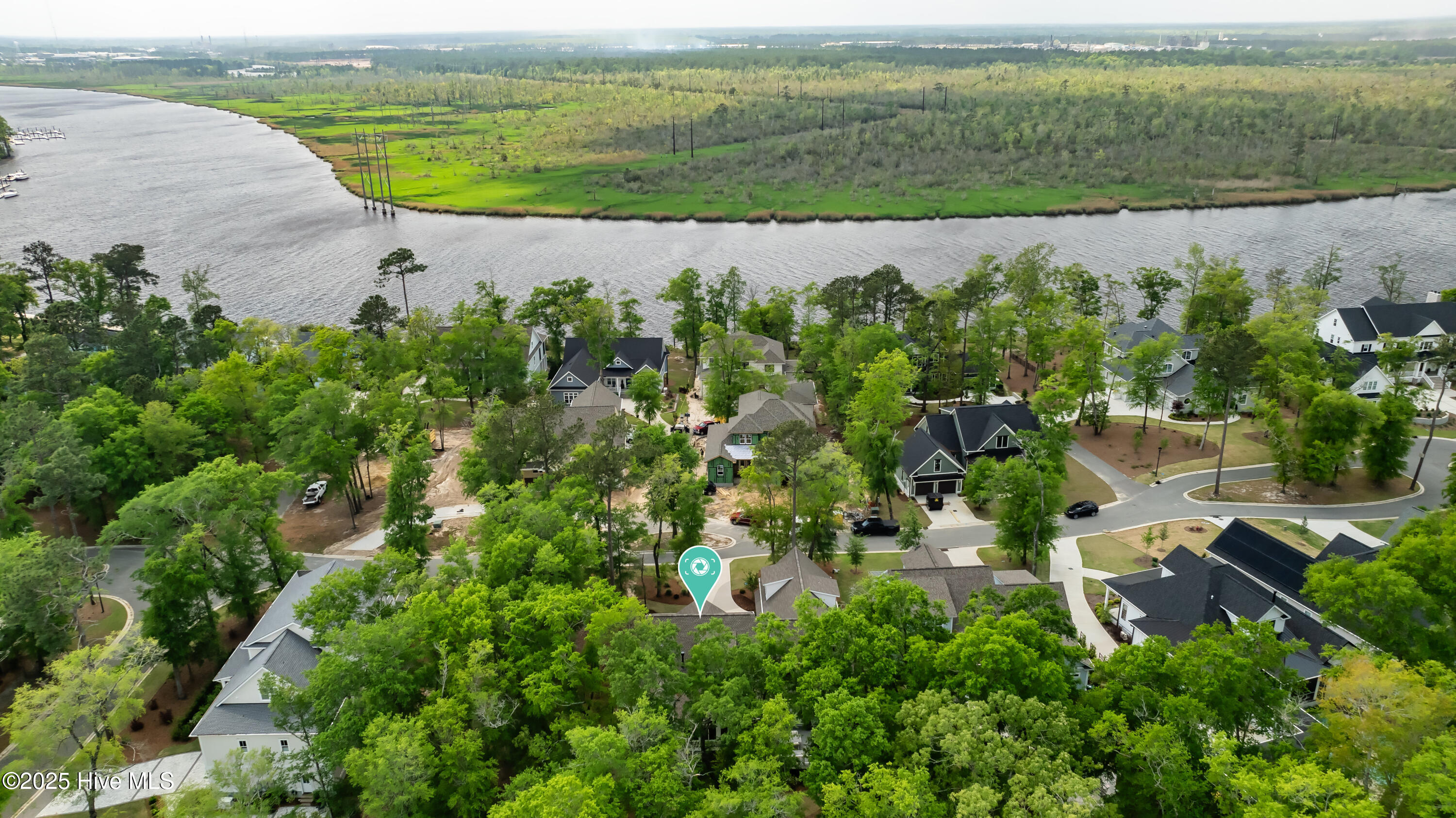 100534393 | Photo 56