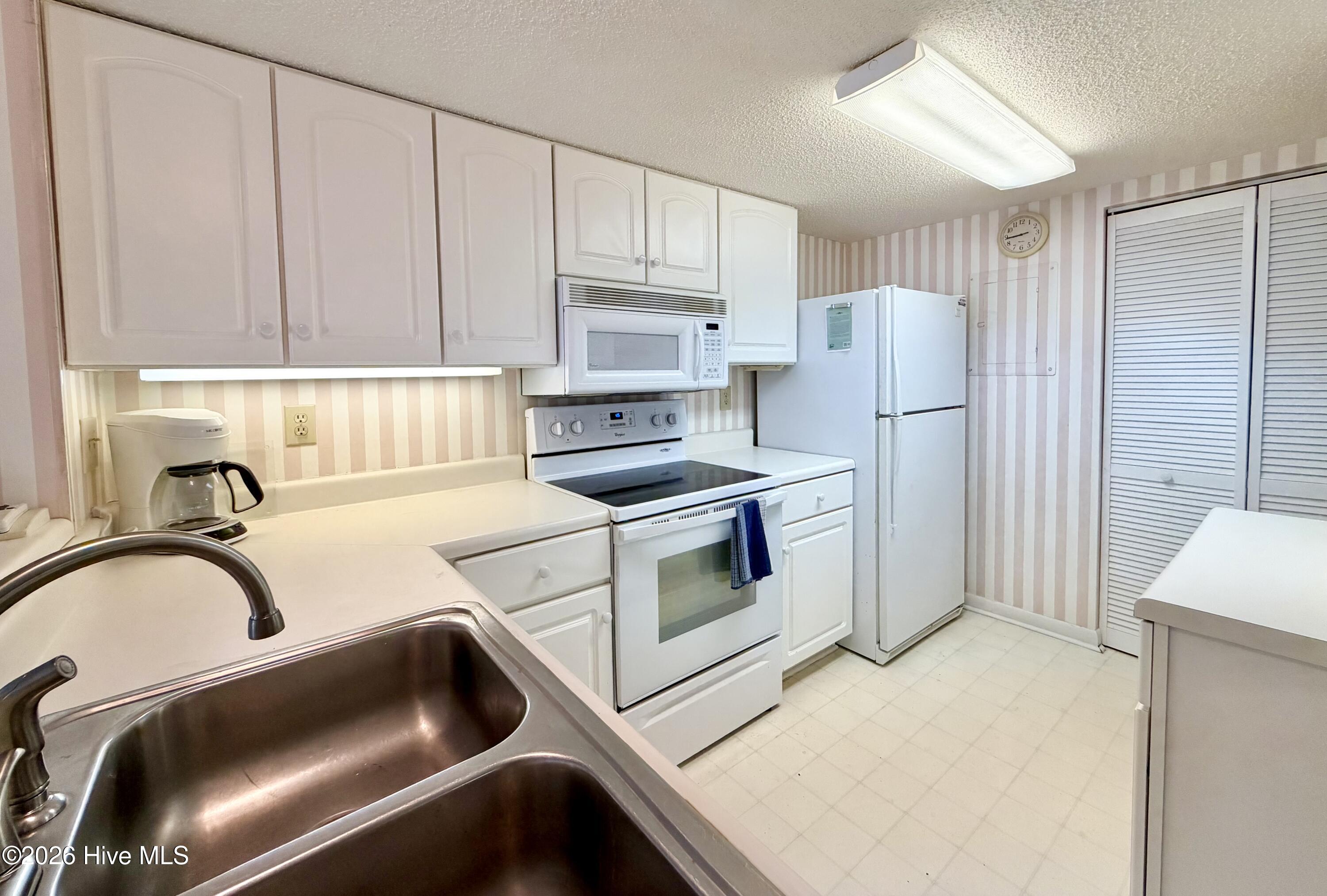 10300 Coast Guard Road D108 Point Emerald Villas,Emerald Isle