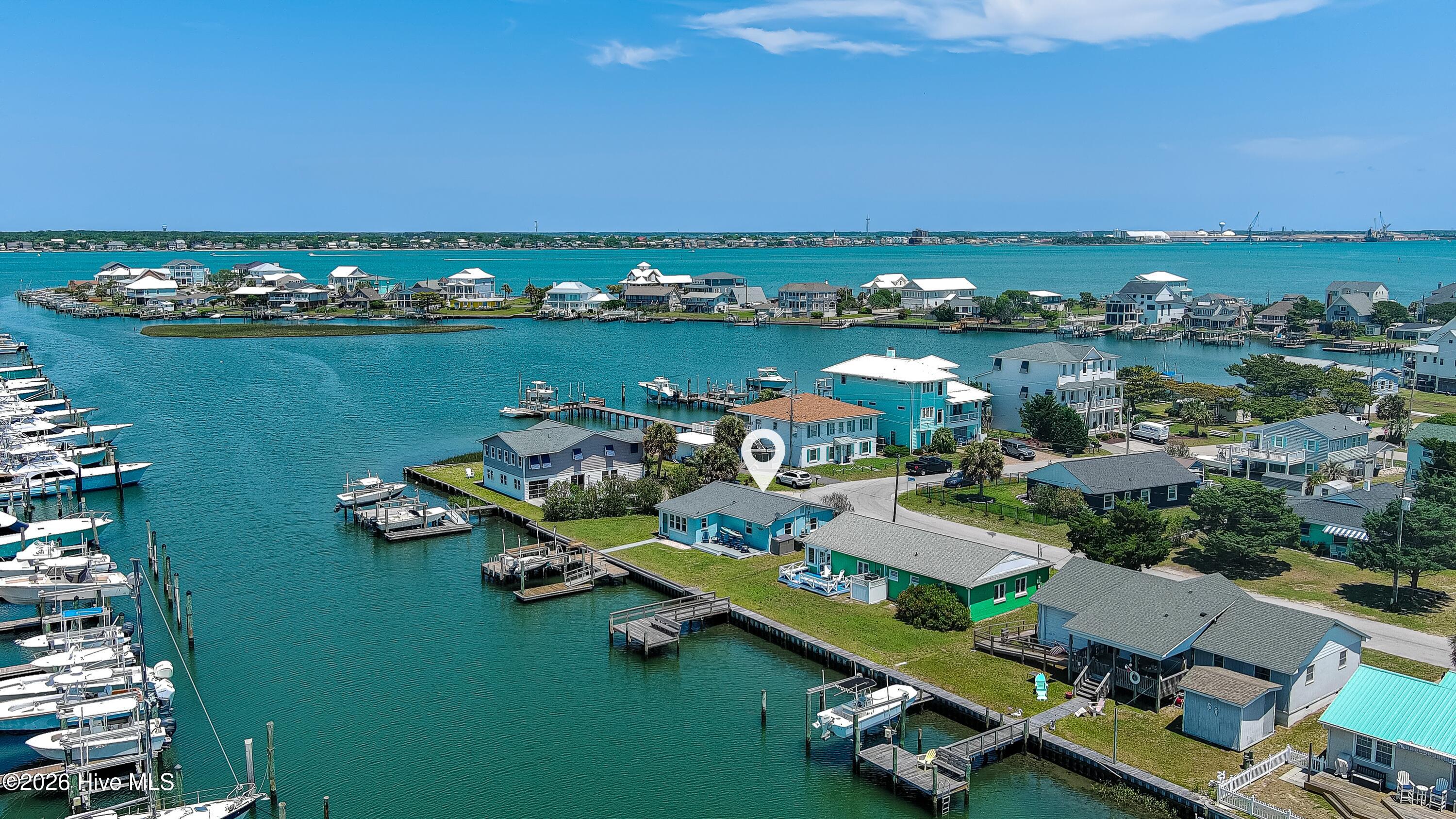 213 W Bogue Sound Drive,Atlantic Beach