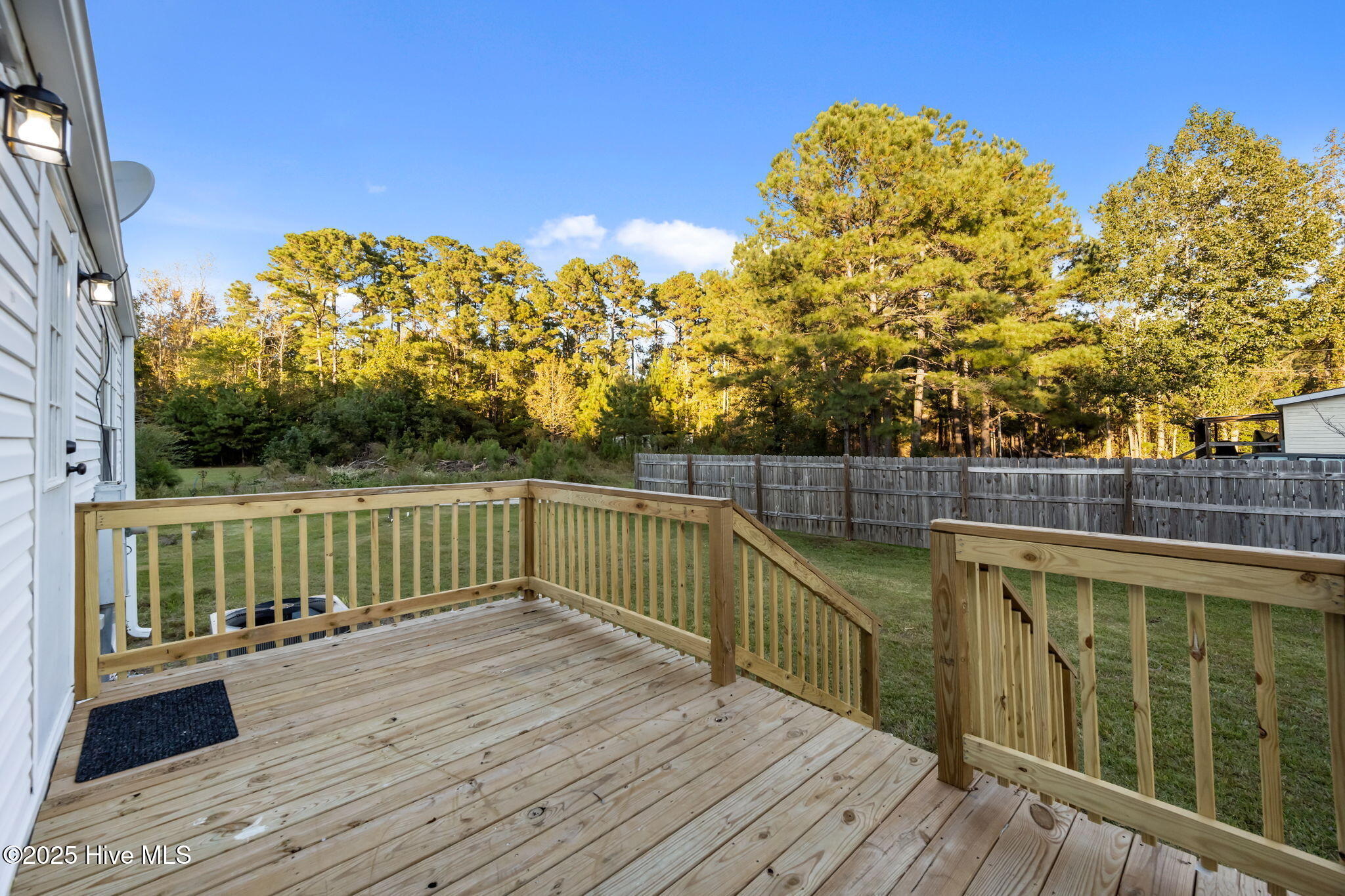 100539170 | Photo 29