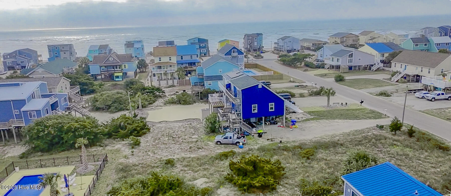 100495129 | Photo 54