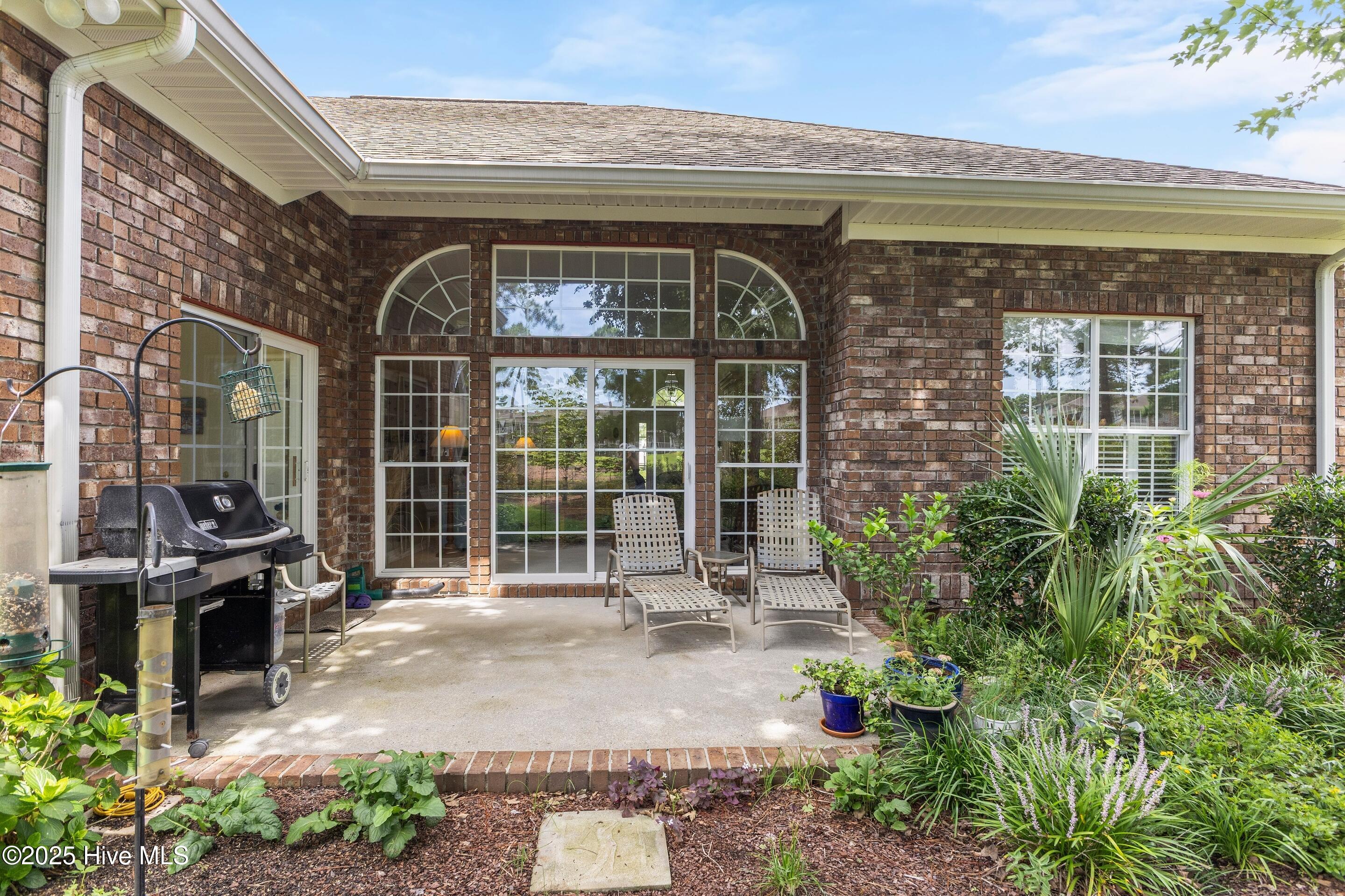 100525158 | Photo 31