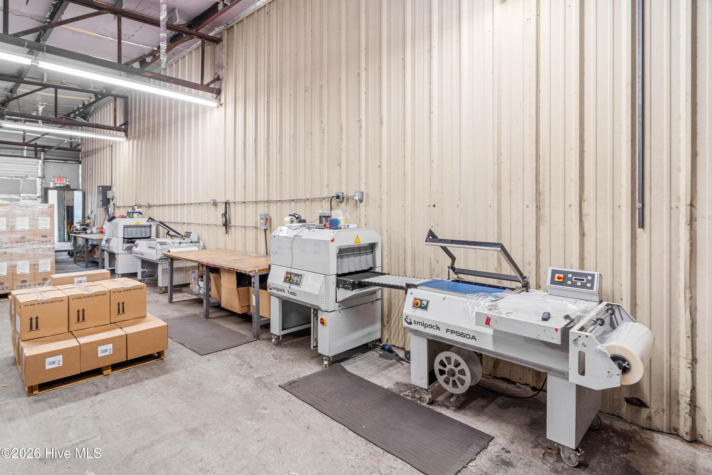 100549965 | Photo 19