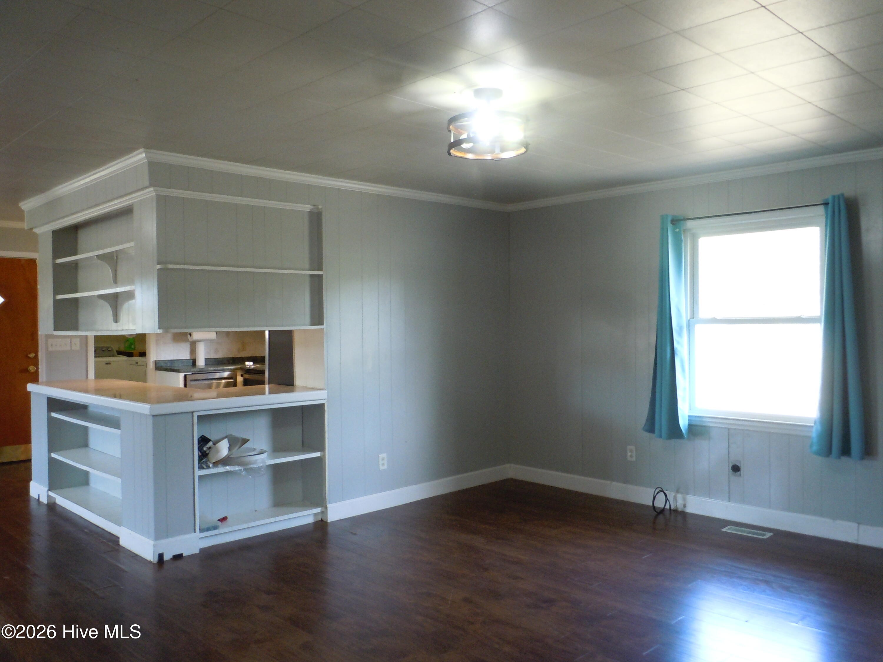 100565752 | Photo 12