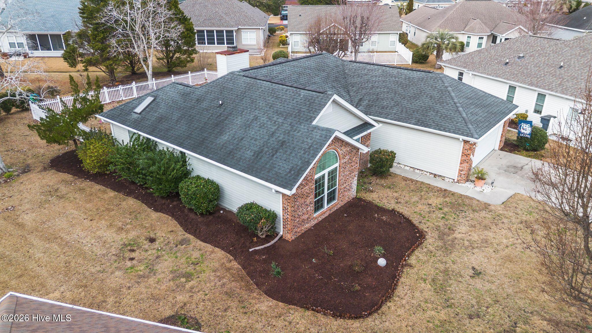 100550579 | Photo 37