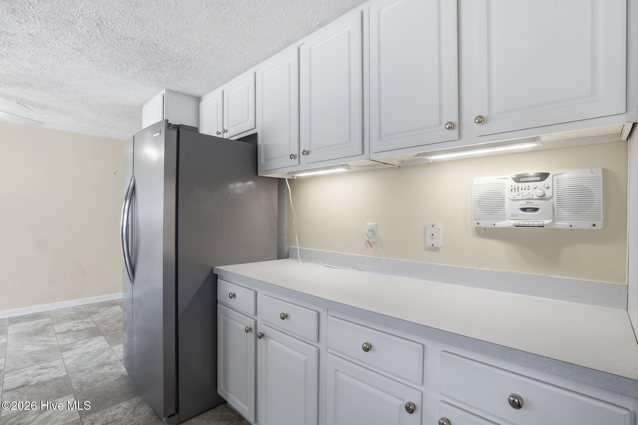 100556115 | Photo 43